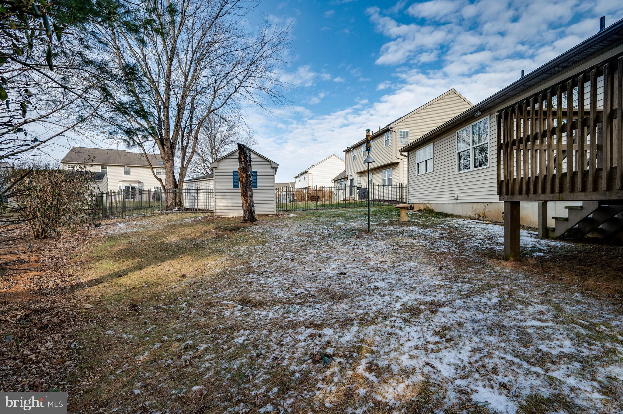 WILLOW RUN - Residential