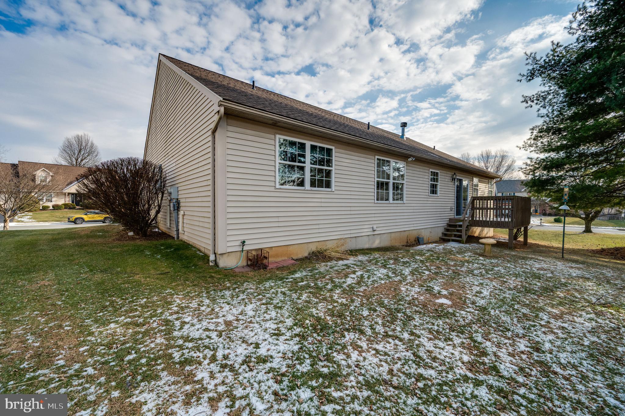 WILLOW RUN - Residential