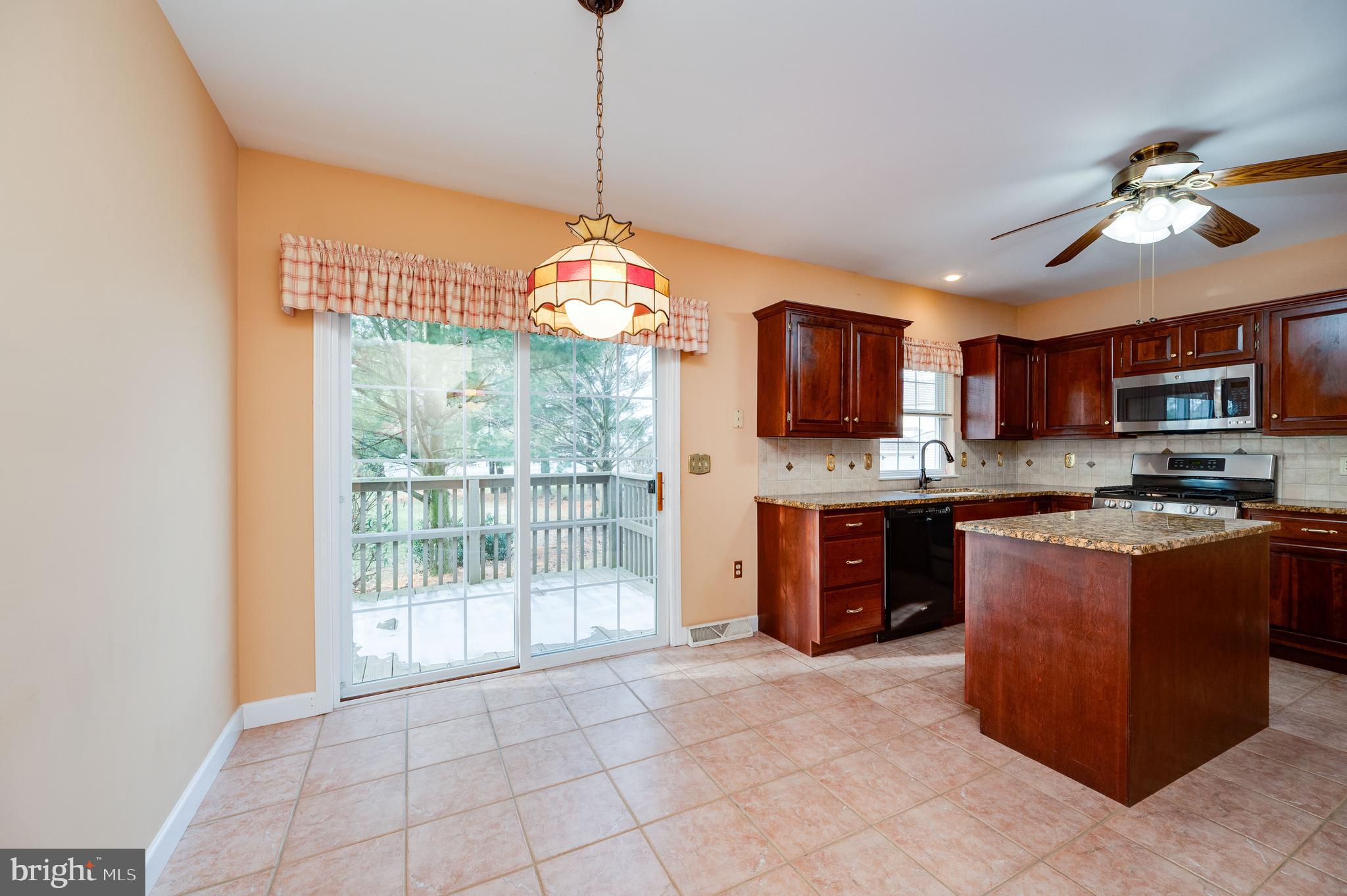 WILLOW RUN - Residential