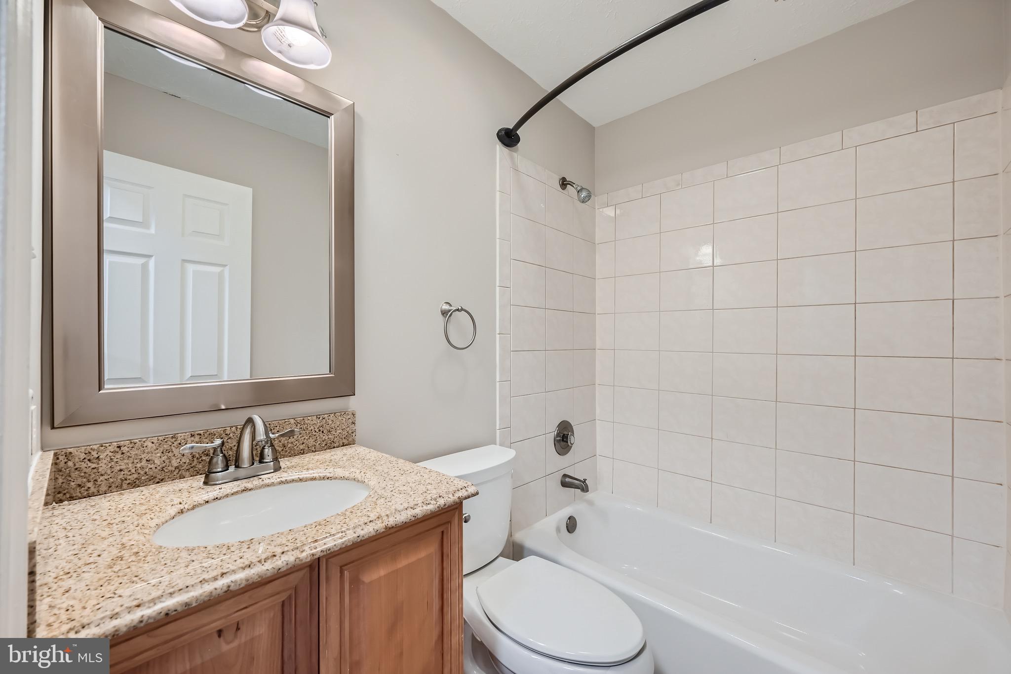 OAK HURST - Residential Lease