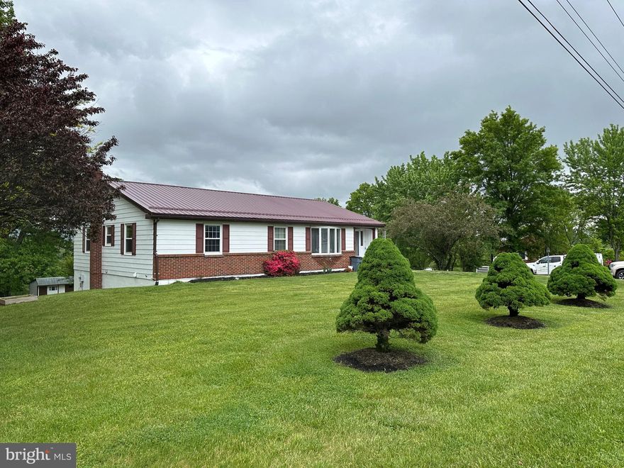 3 bedroom, 2 bath rental home in a great location. 

The following utilities are included: 
- Electric (with owner paying for the first $150.00, tenant responsible for any amounts beyond the first $150.00.)
- Internet
- Heating Fuel/Propane (with owner paying for the first $100.00, tenant responsible for any amounts beyond the first $100.00.)
- Trash Service
- Lawn Care
The basement is a separate living space and not available for use.