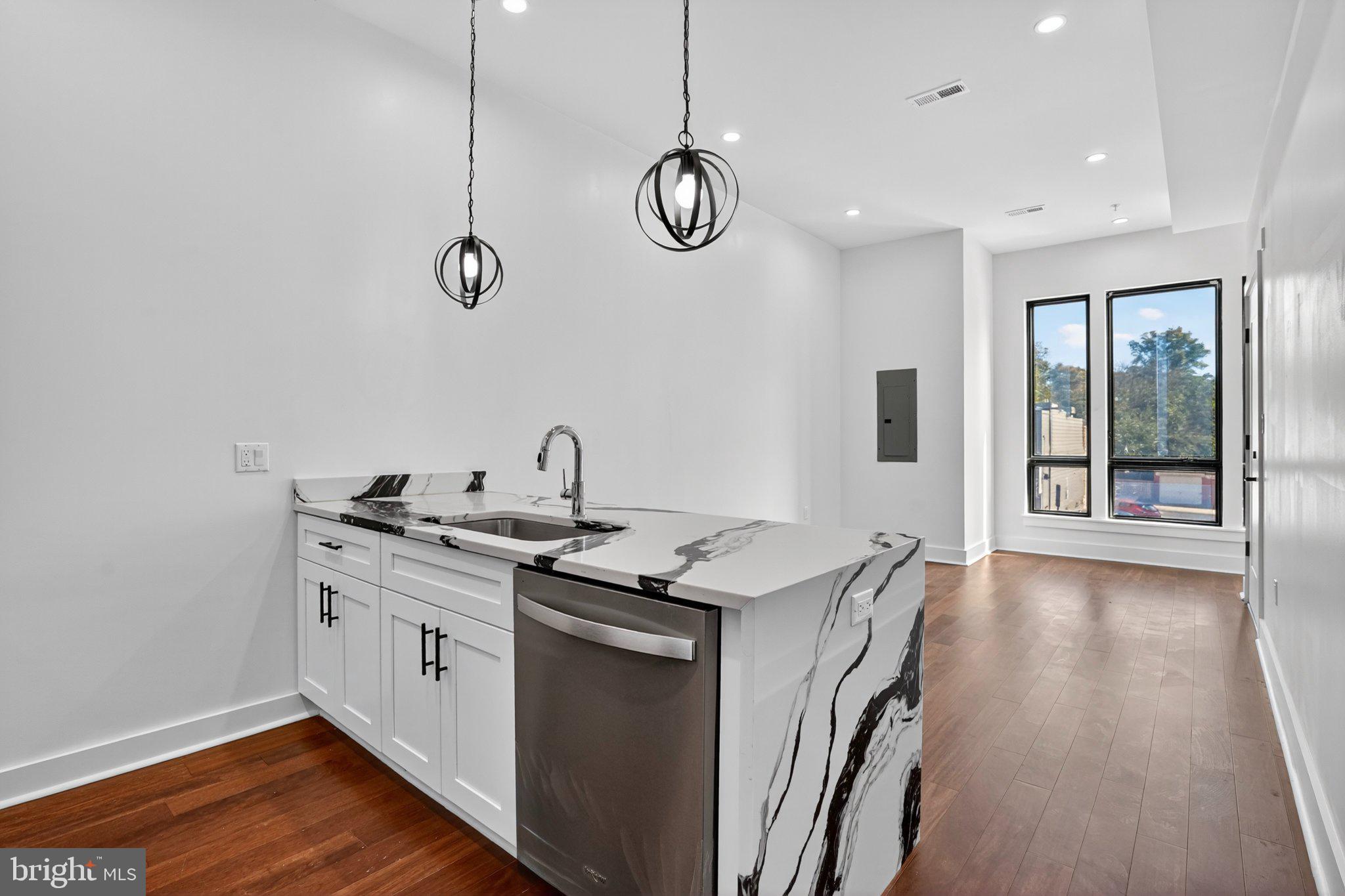 TAKOMA - Residential Income