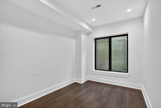 TAKOMA - Residential Income