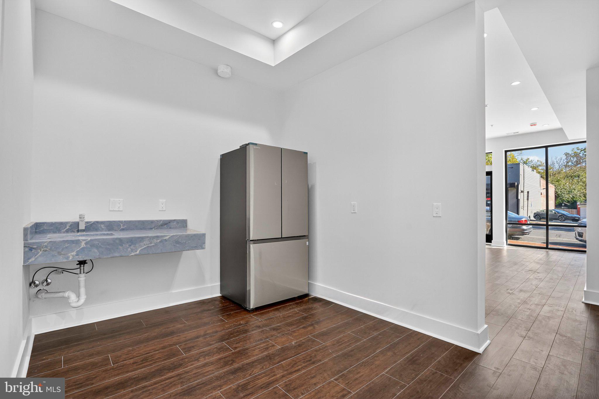 TAKOMA - Residential Income