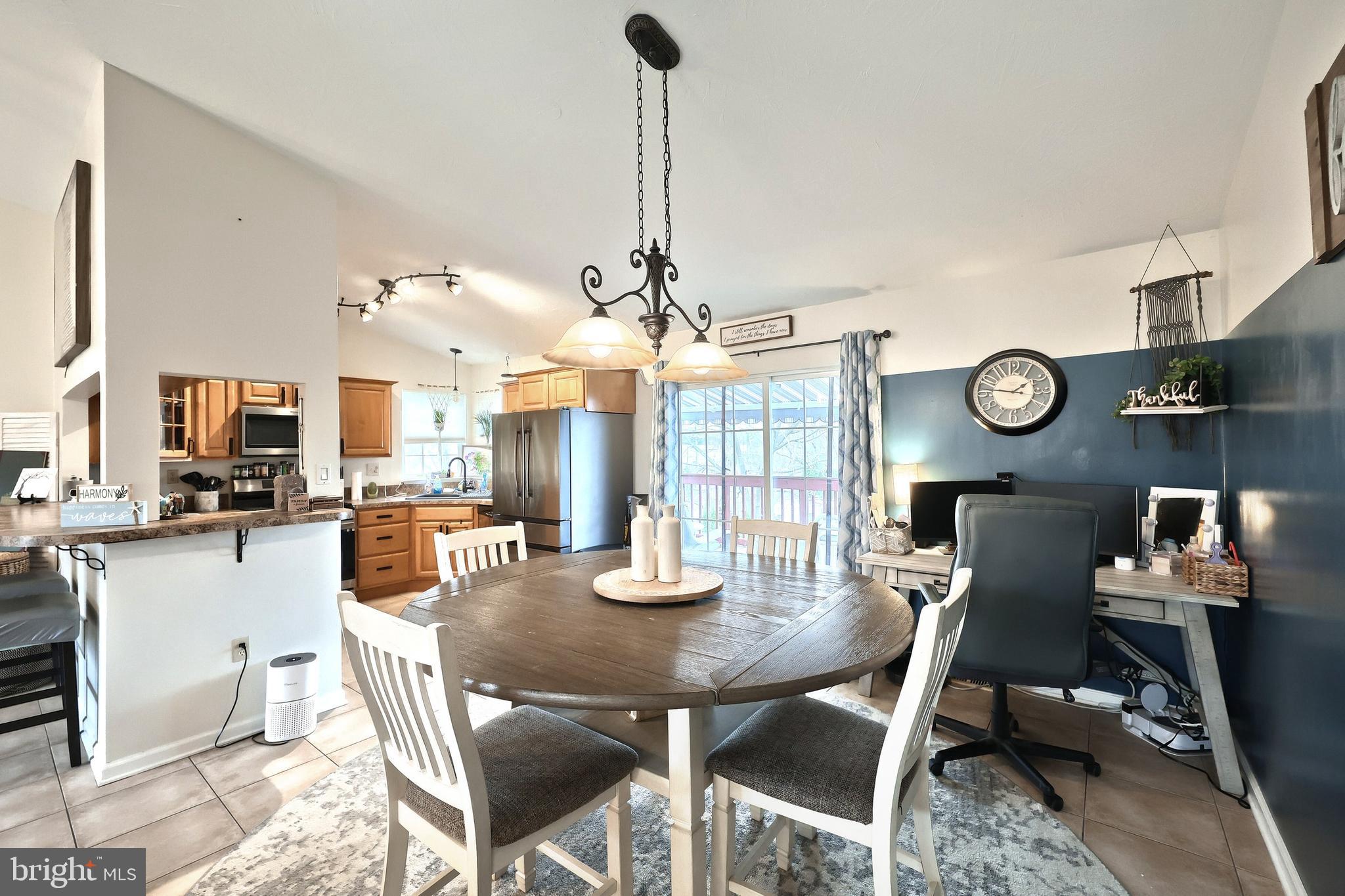 MANCHESTER BORO - Residential