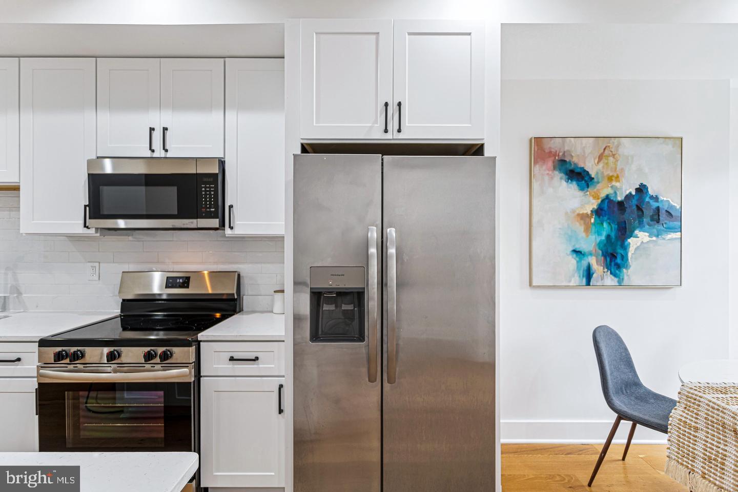 1107 QUEEN STREET NE
