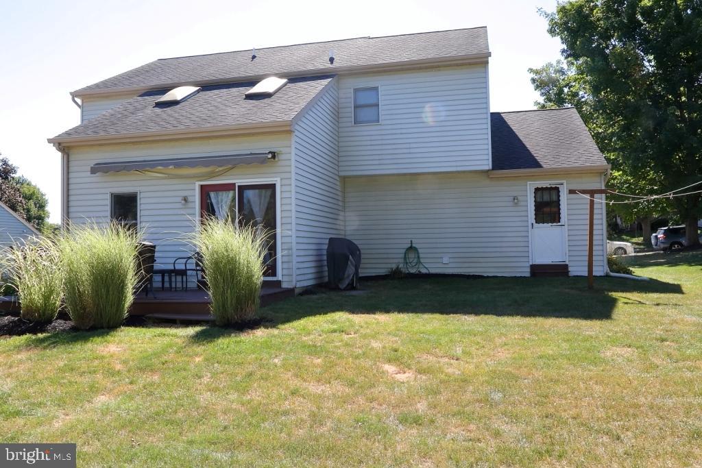 JEFFERSON SQUARE - Residential