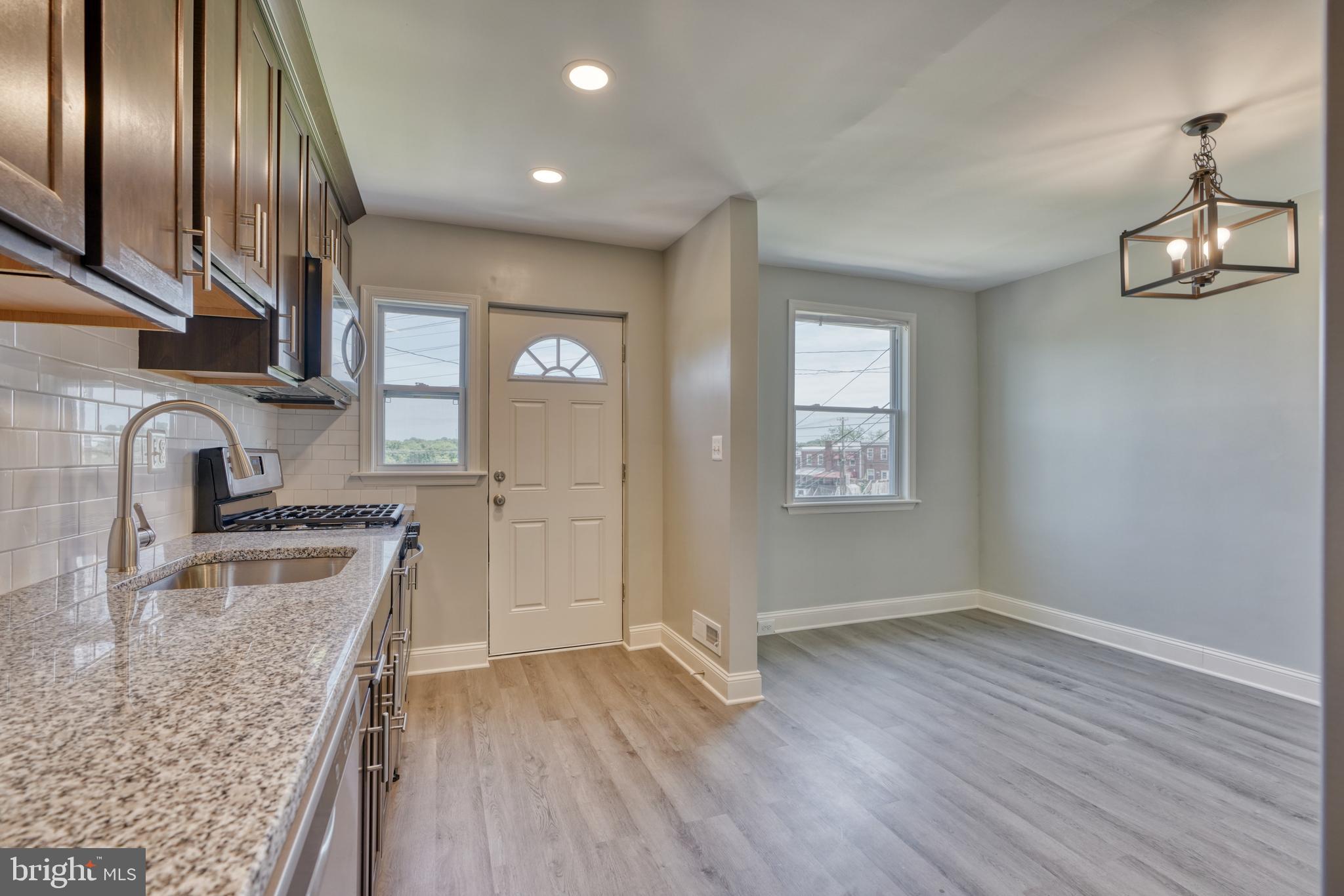 CEDONIA - Residential