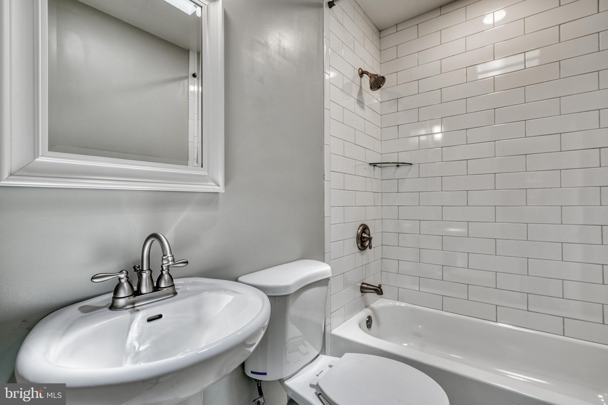 CEDONIA - Residential