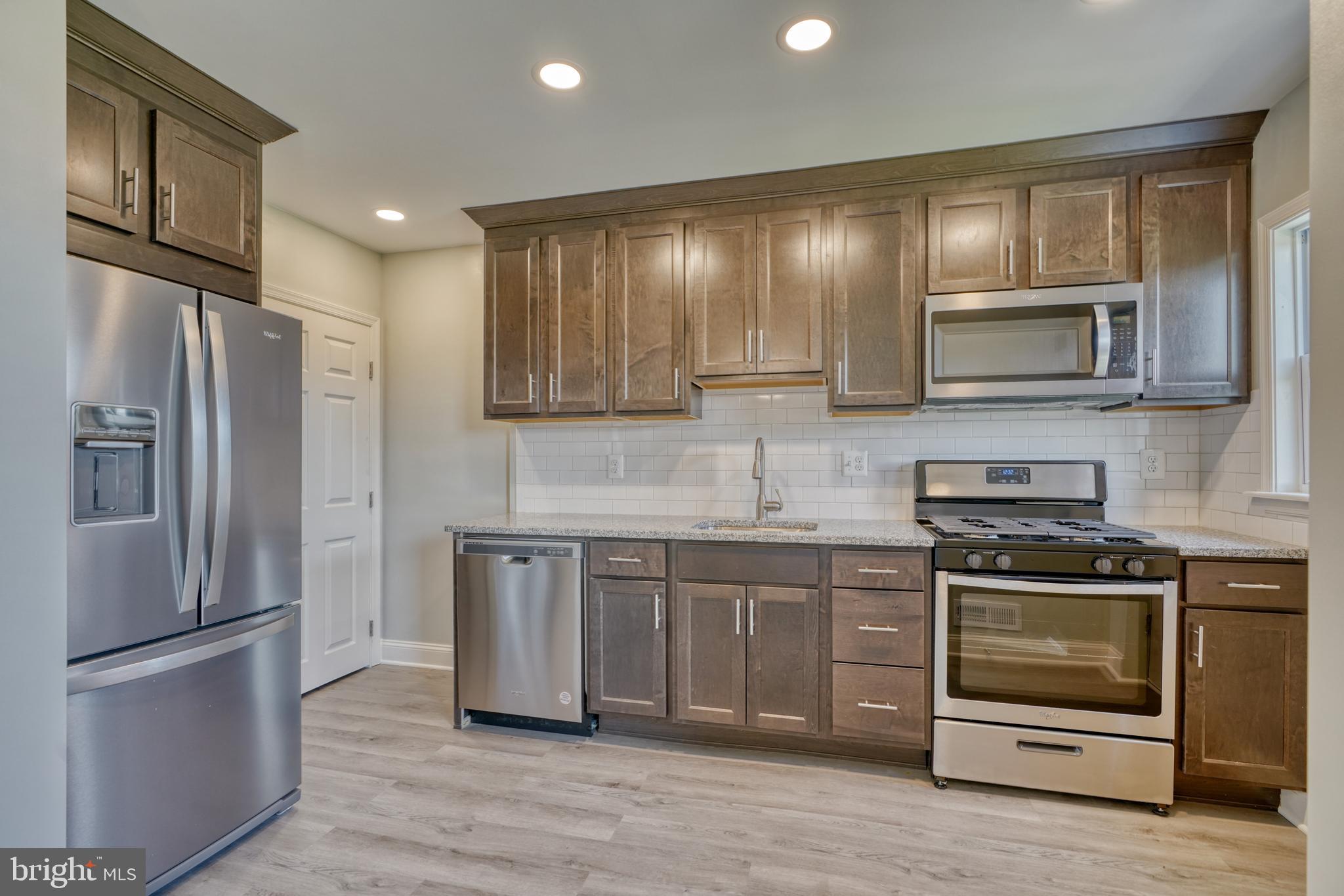 CEDONIA - Residential