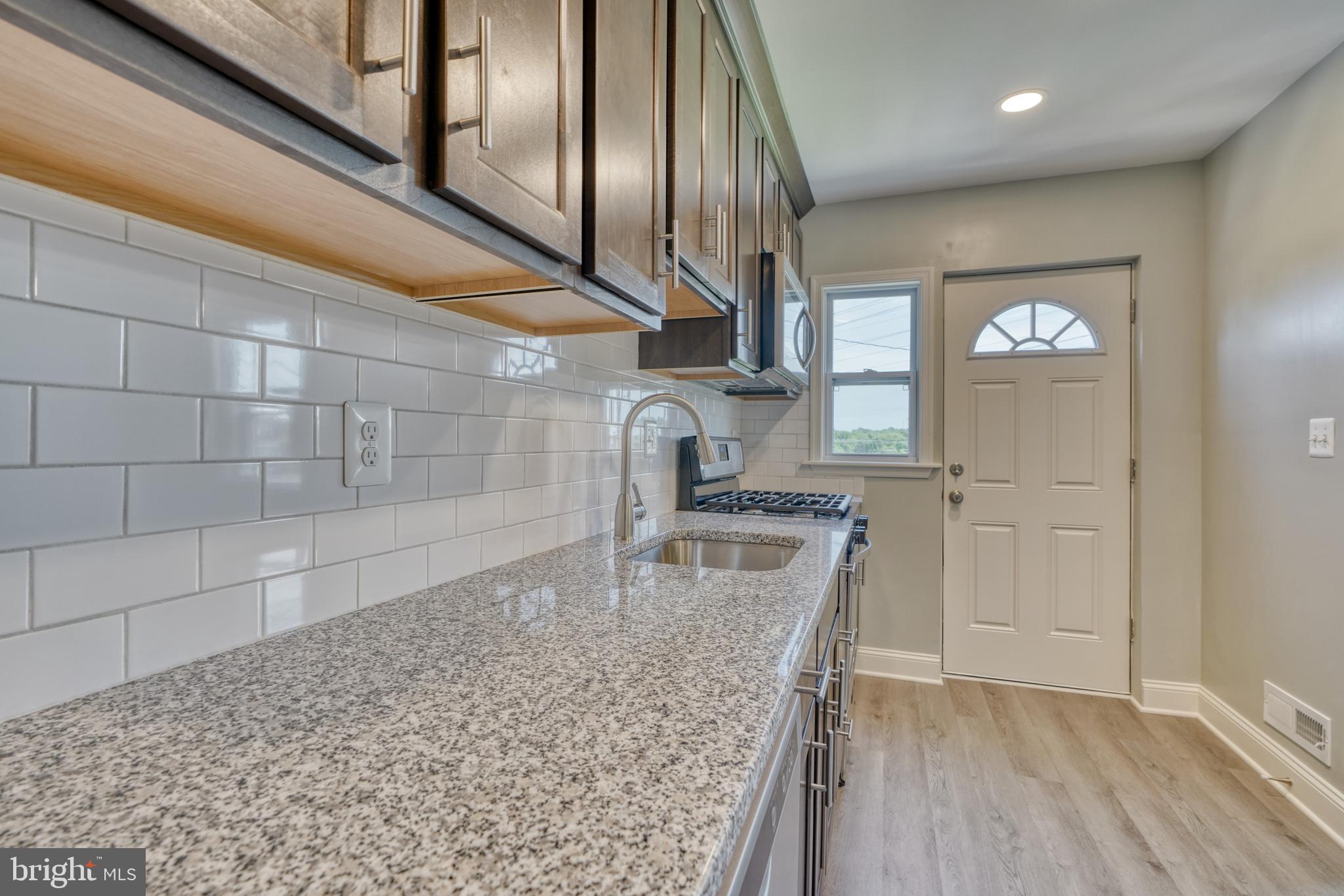 CEDONIA - Residential