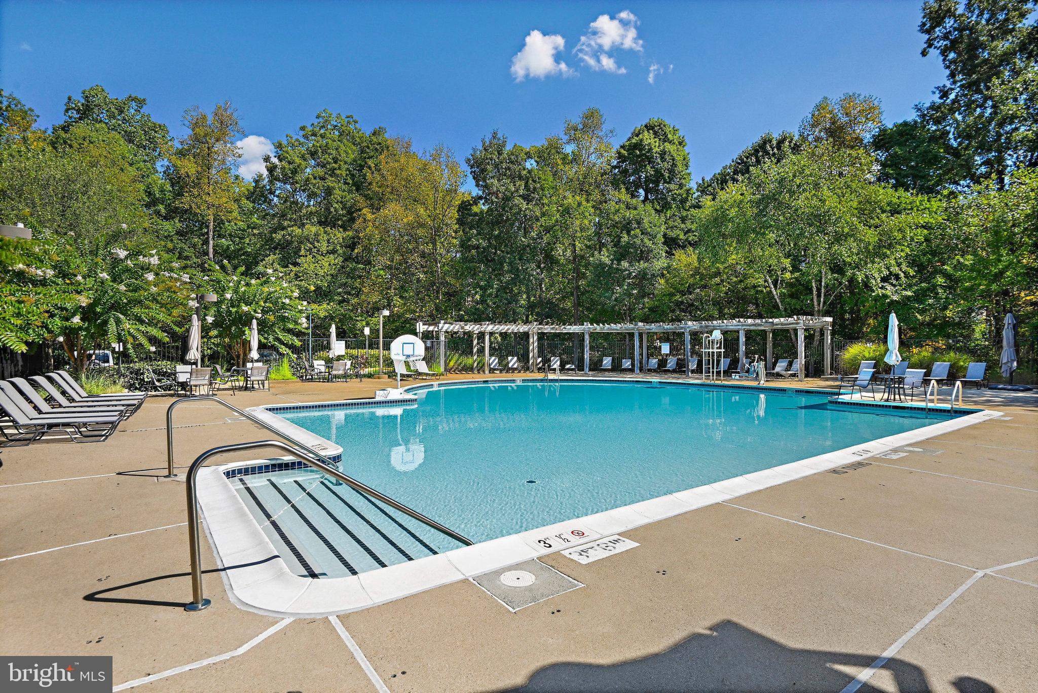 WEST MARKET - Residential