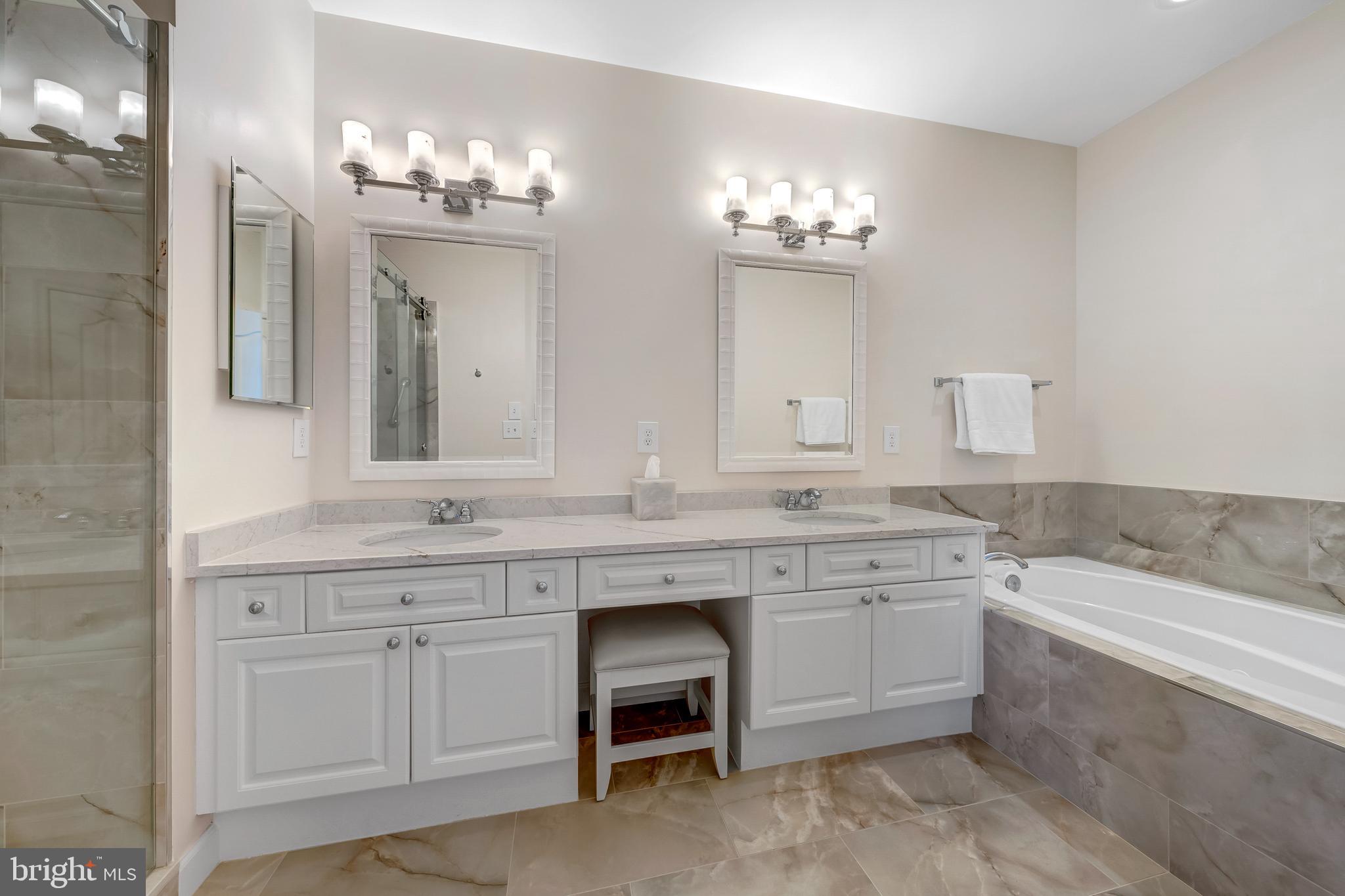 WEST MARKET - Residential