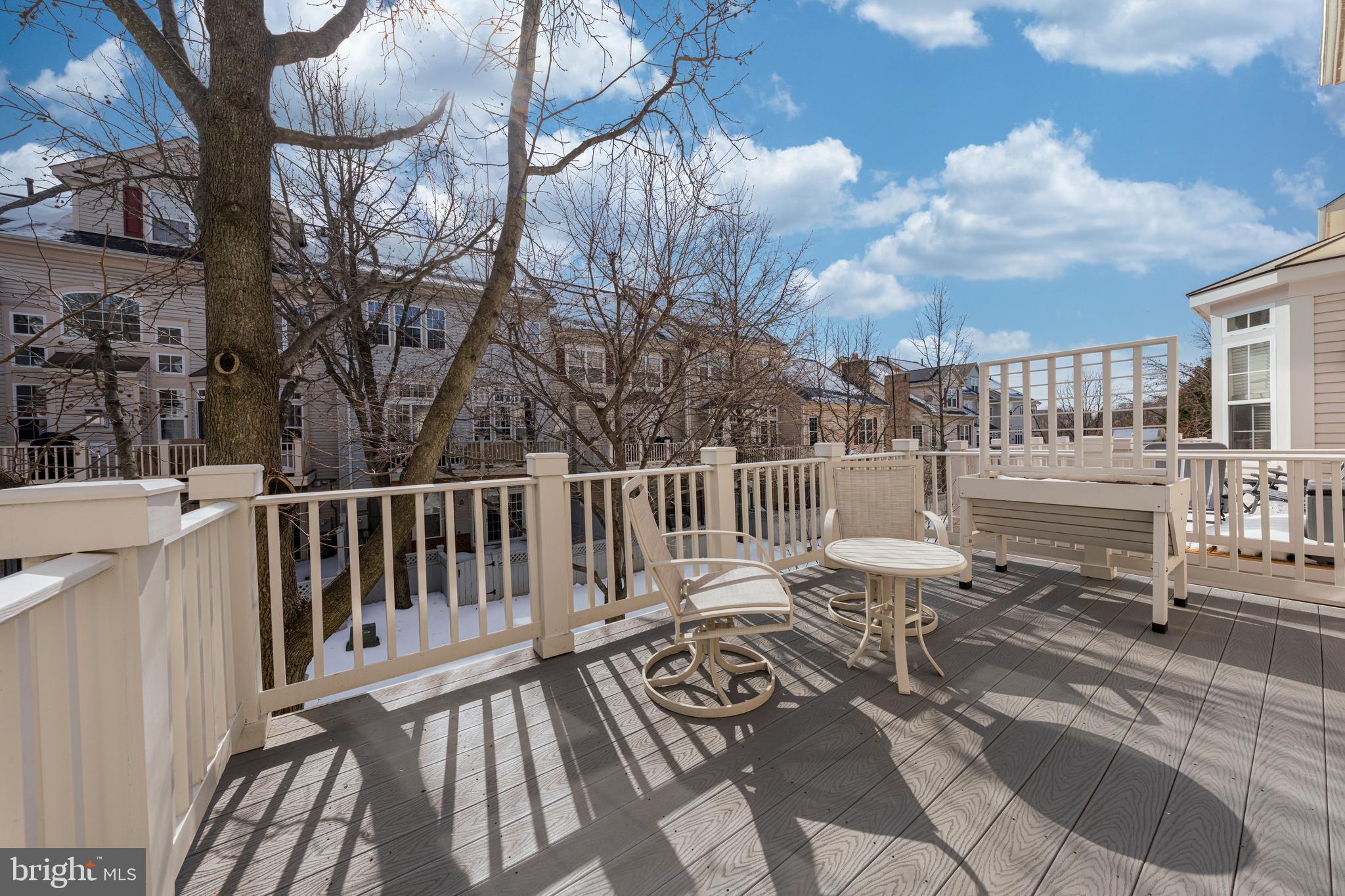 WEST MARKET - Residential