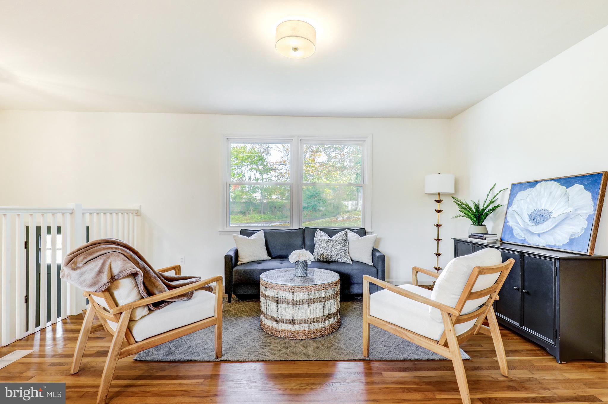17 LIGHTCAP ROAD
