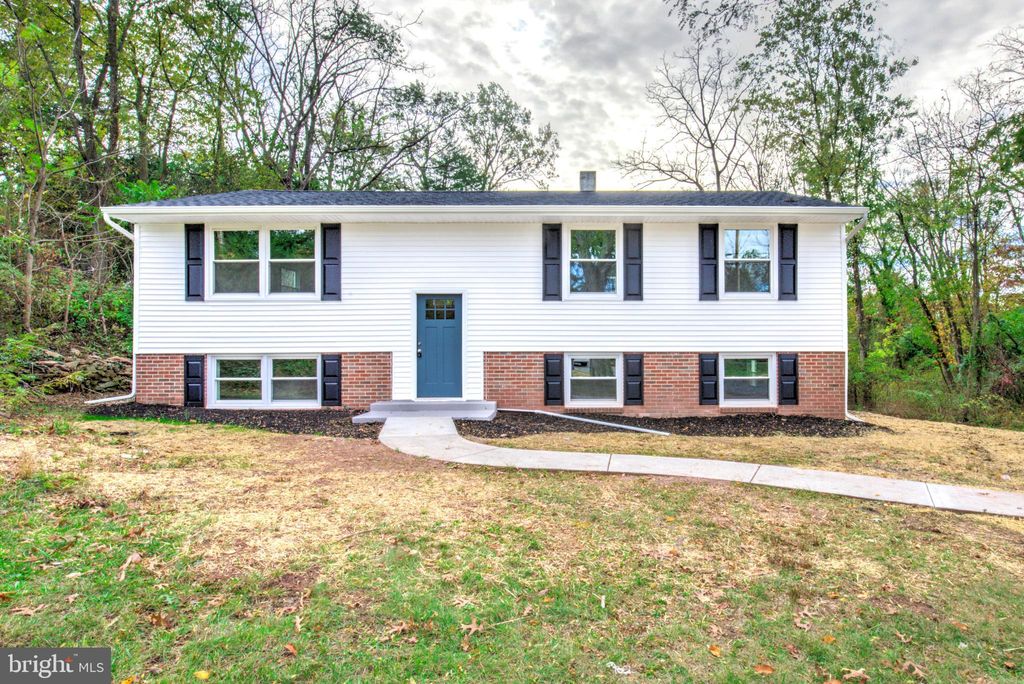 Photo of 17 Lightcap Road, POTTSTOWN, PA 19464 (MLS # PAMC2157696)