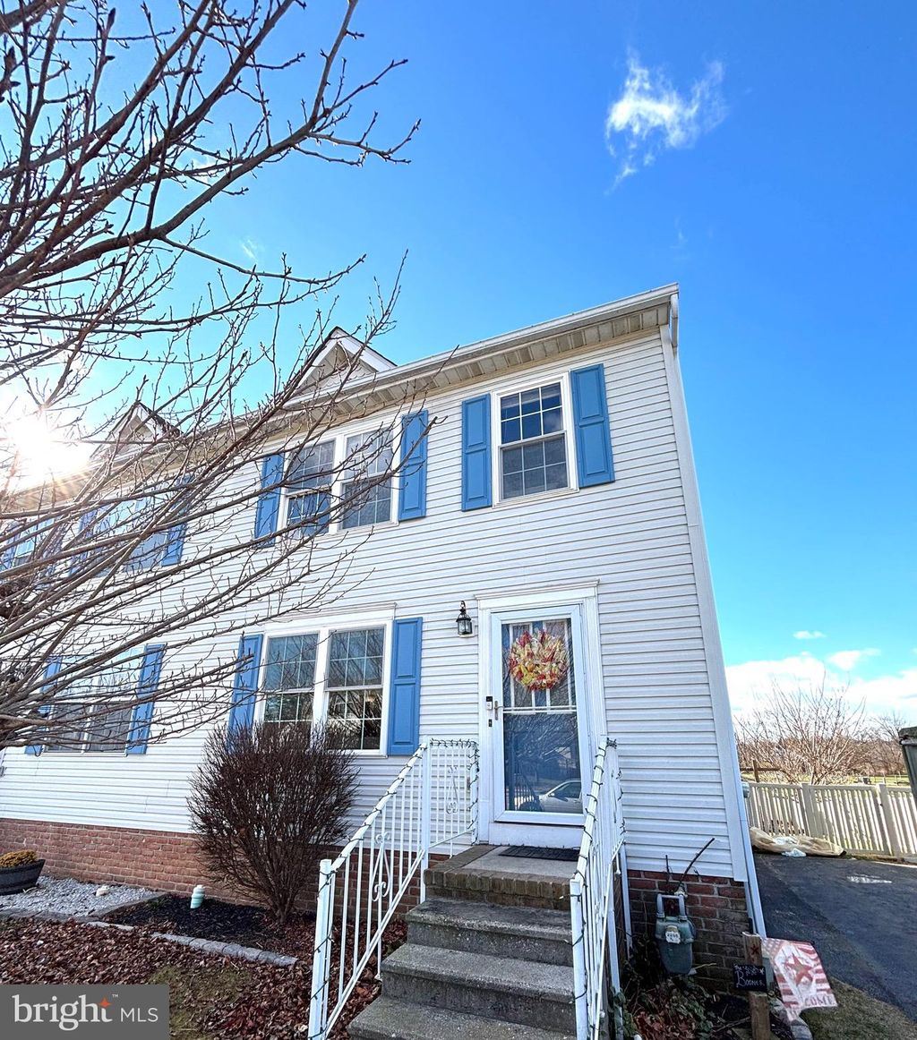 Photo of 9 Westview Drive, MCSHERRYSTOWN, PA 17344 (MLS # PAAD2021002)