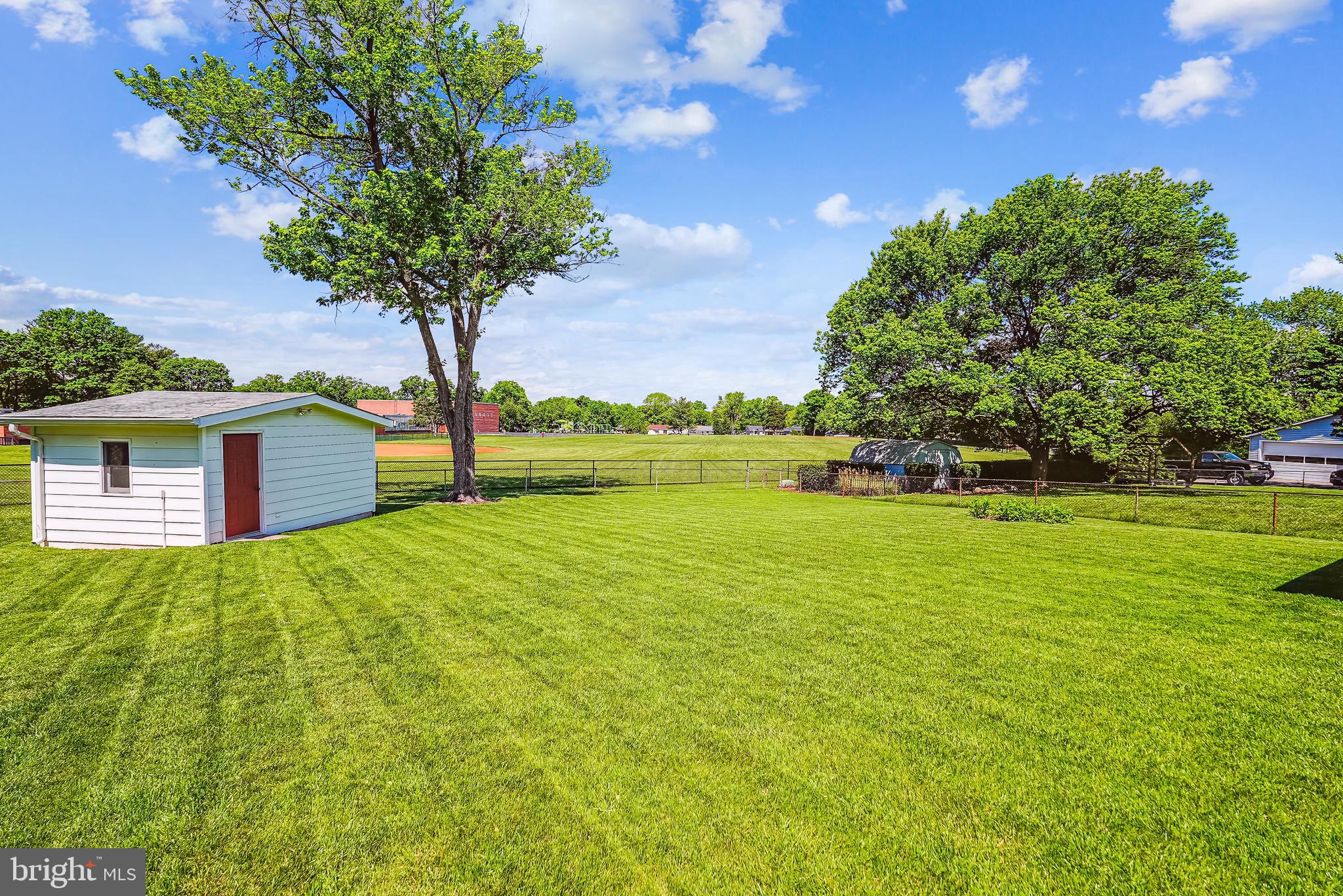 STERLING  PARK - Residential