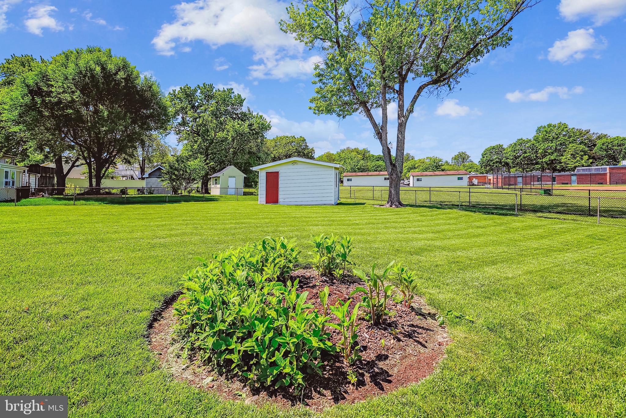 STERLING  PARK - Residential