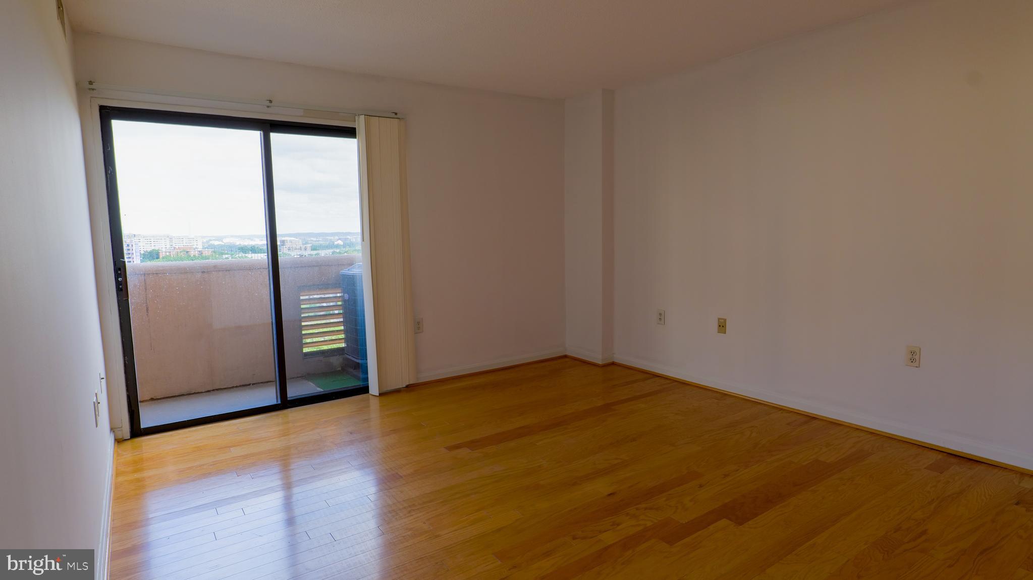 WOODBURY HEIGHTS - Residential Lease