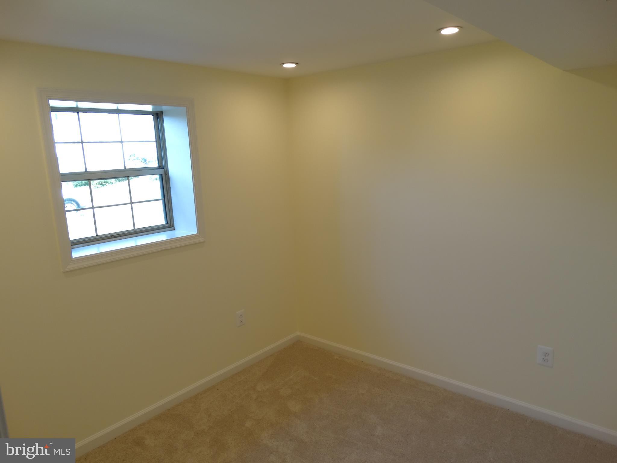 WINSLOW CHASE - Residential