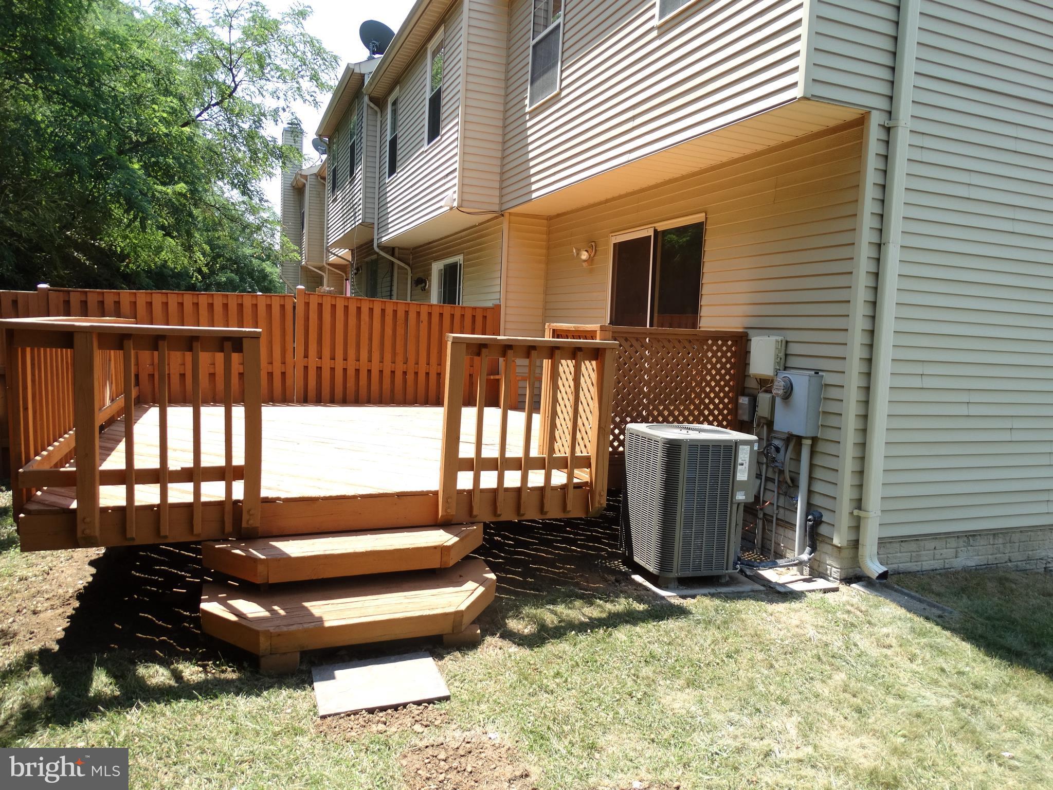 WINSLOW CHASE - Residential