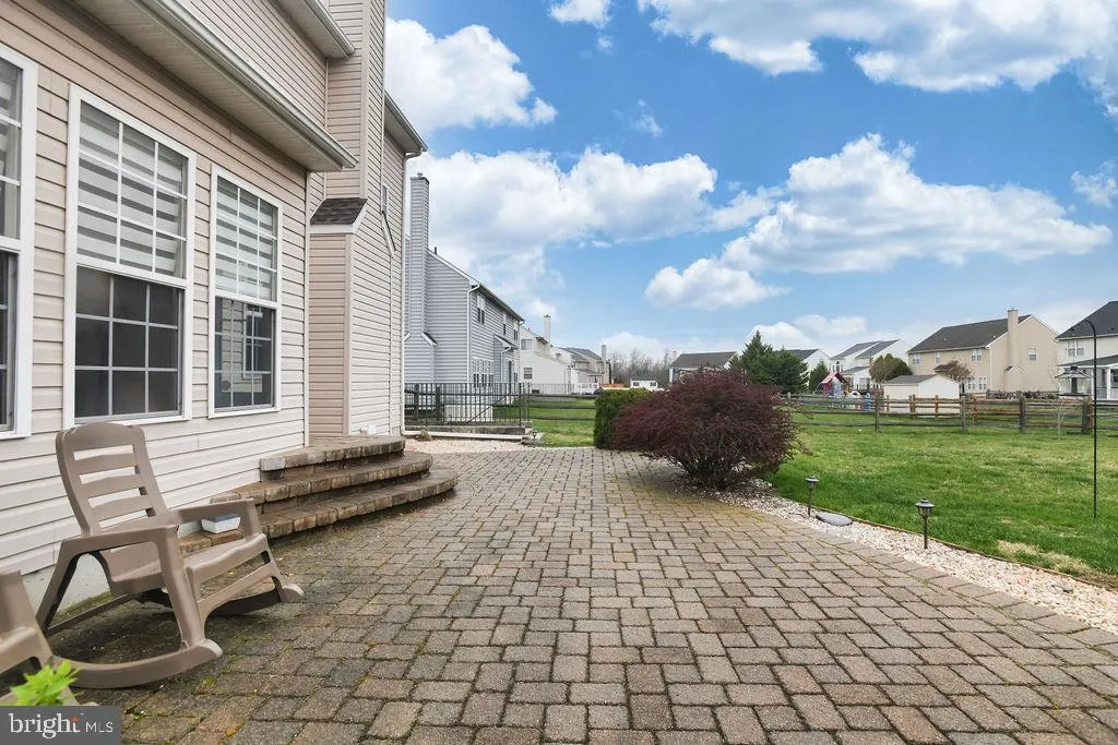 Townsend, Delaware 19734, United States, 4 Bedrooms Bedrooms, ,3 BathroomsBathrooms,Residential,Contingent,104254