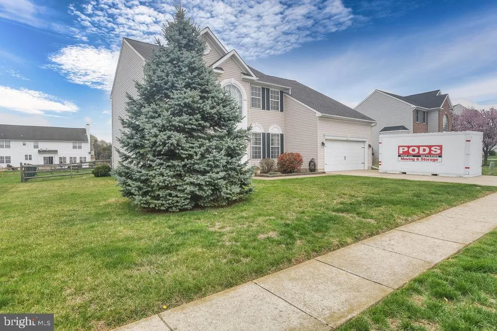 Townsend, Delaware 19734, United States, 4 Bedrooms Bedrooms, ,3 BathroomsBathrooms,Residential,Contingent,104254