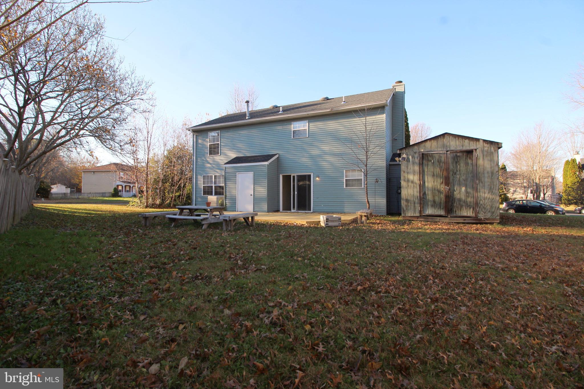 DALE CITY - Residential Lease