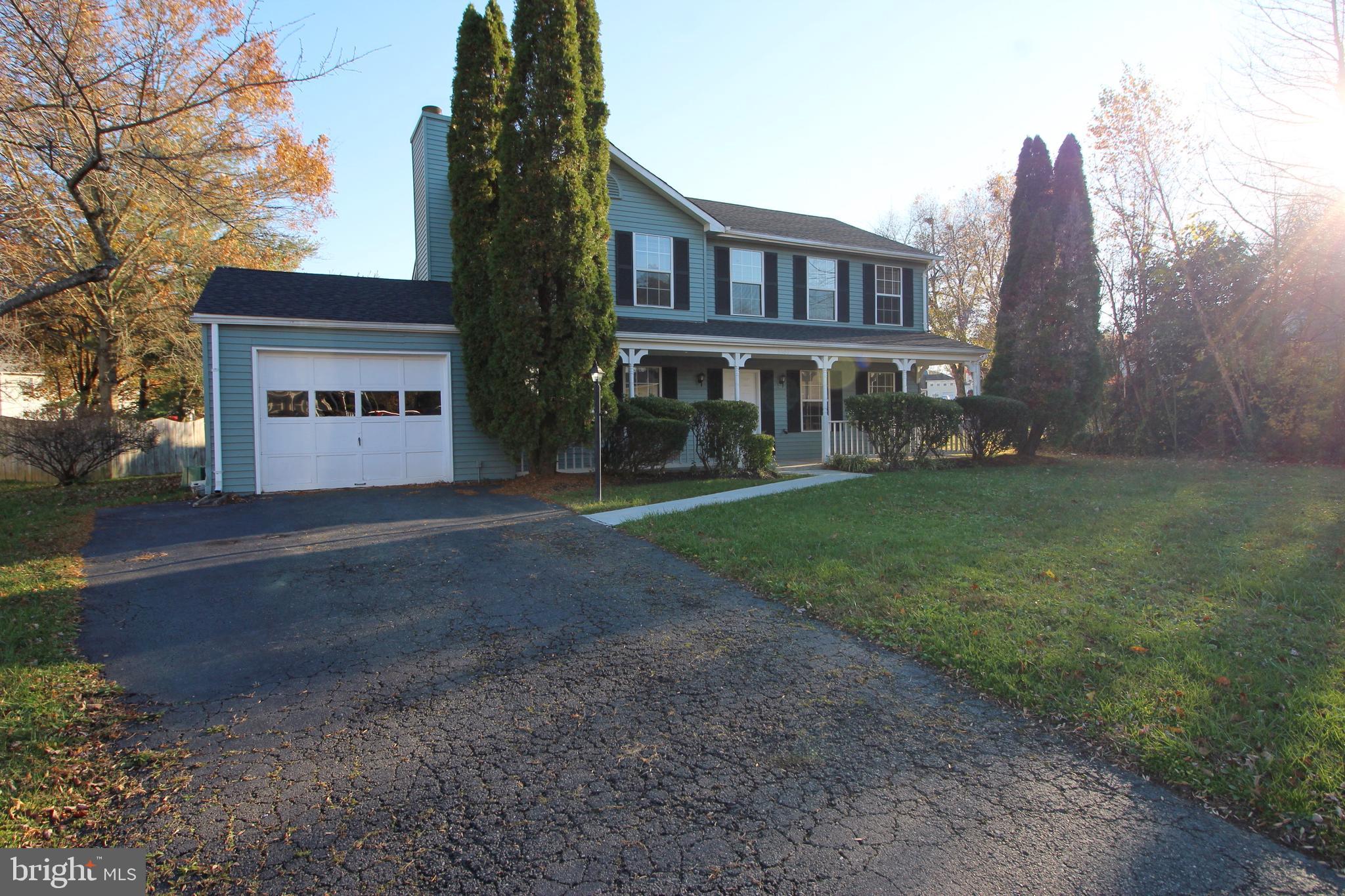 DALE CITY - Residential Lease