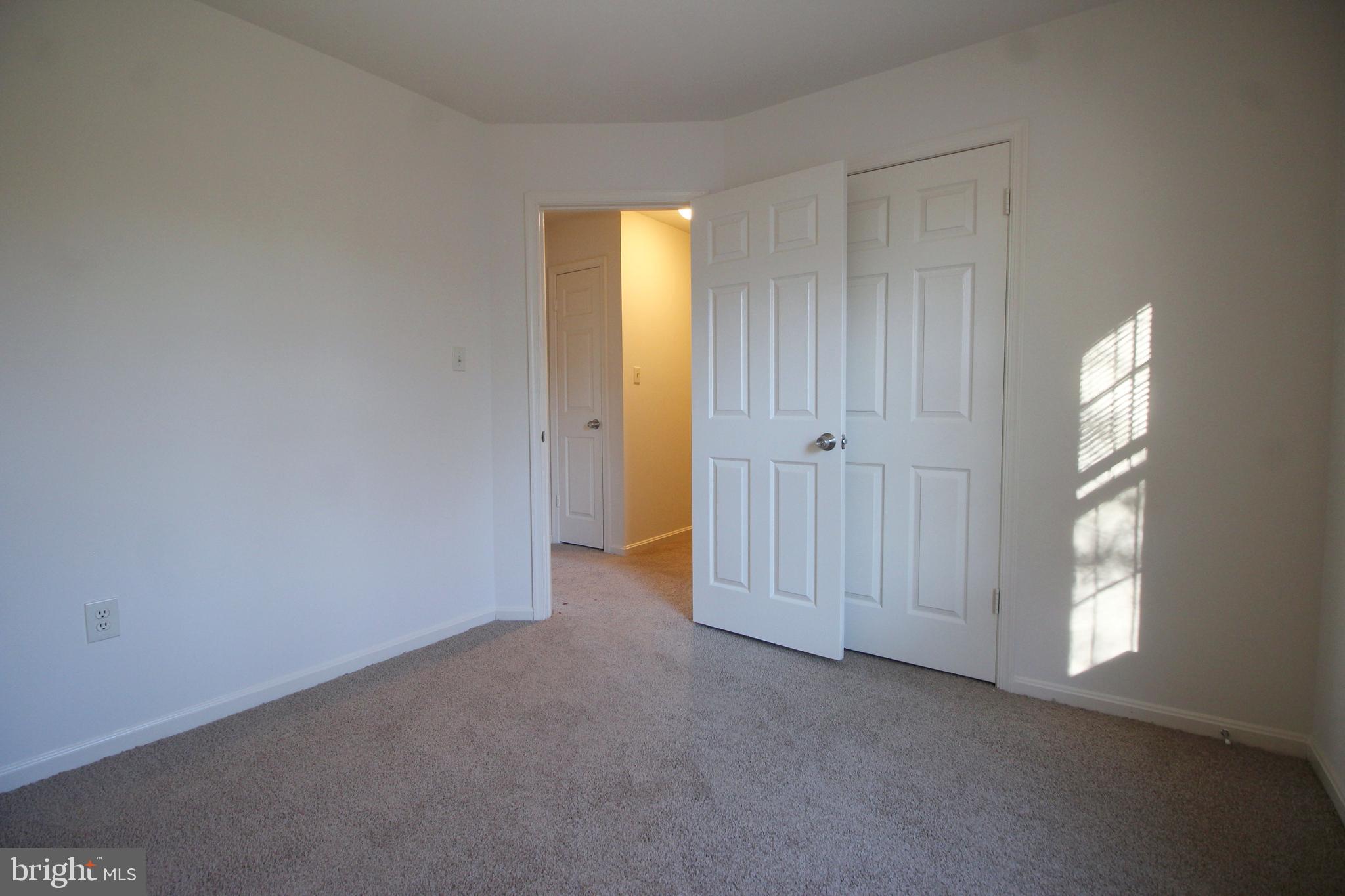 DALE CITY - Residential Lease