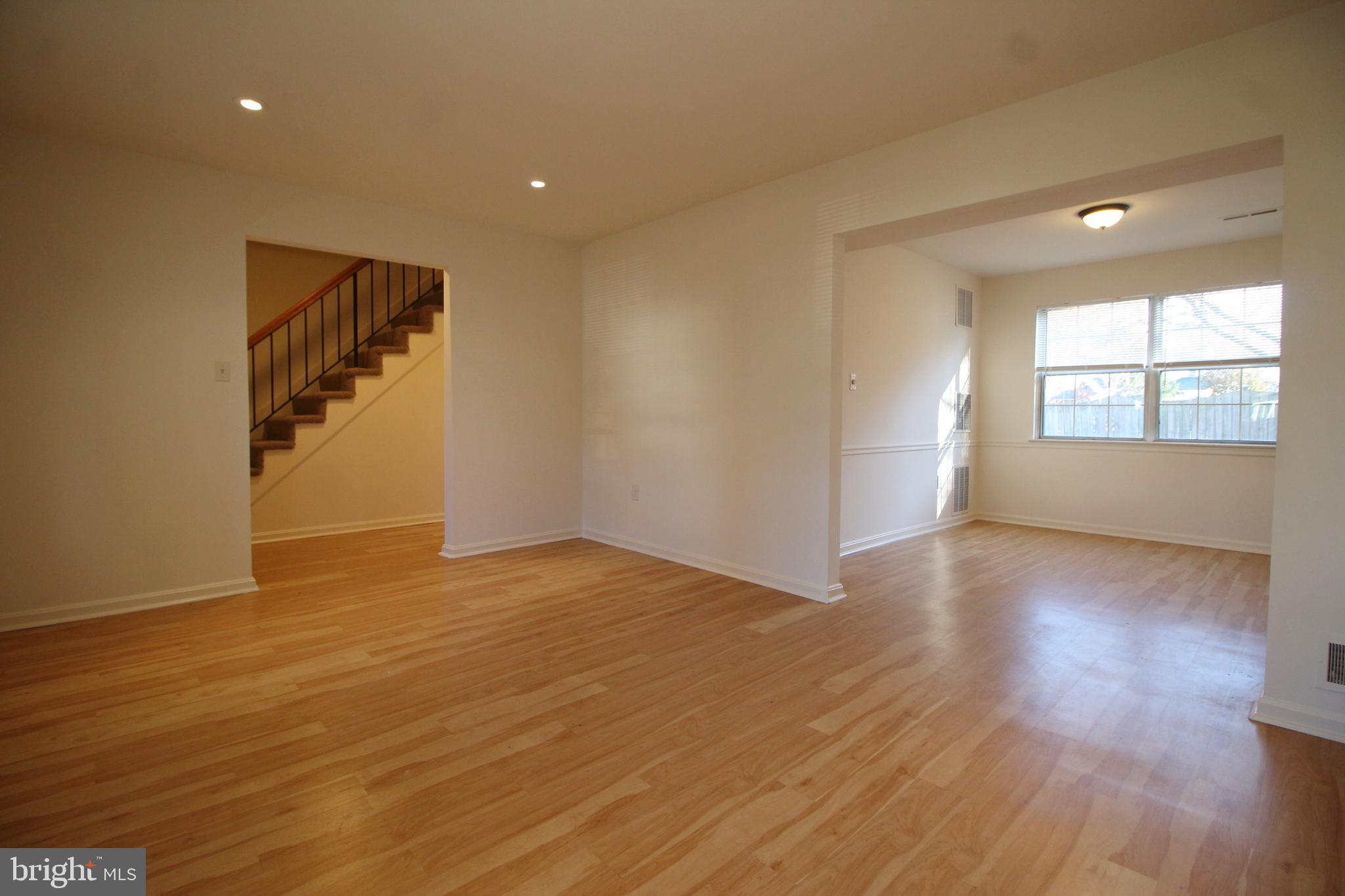 DALE CITY - Residential Lease