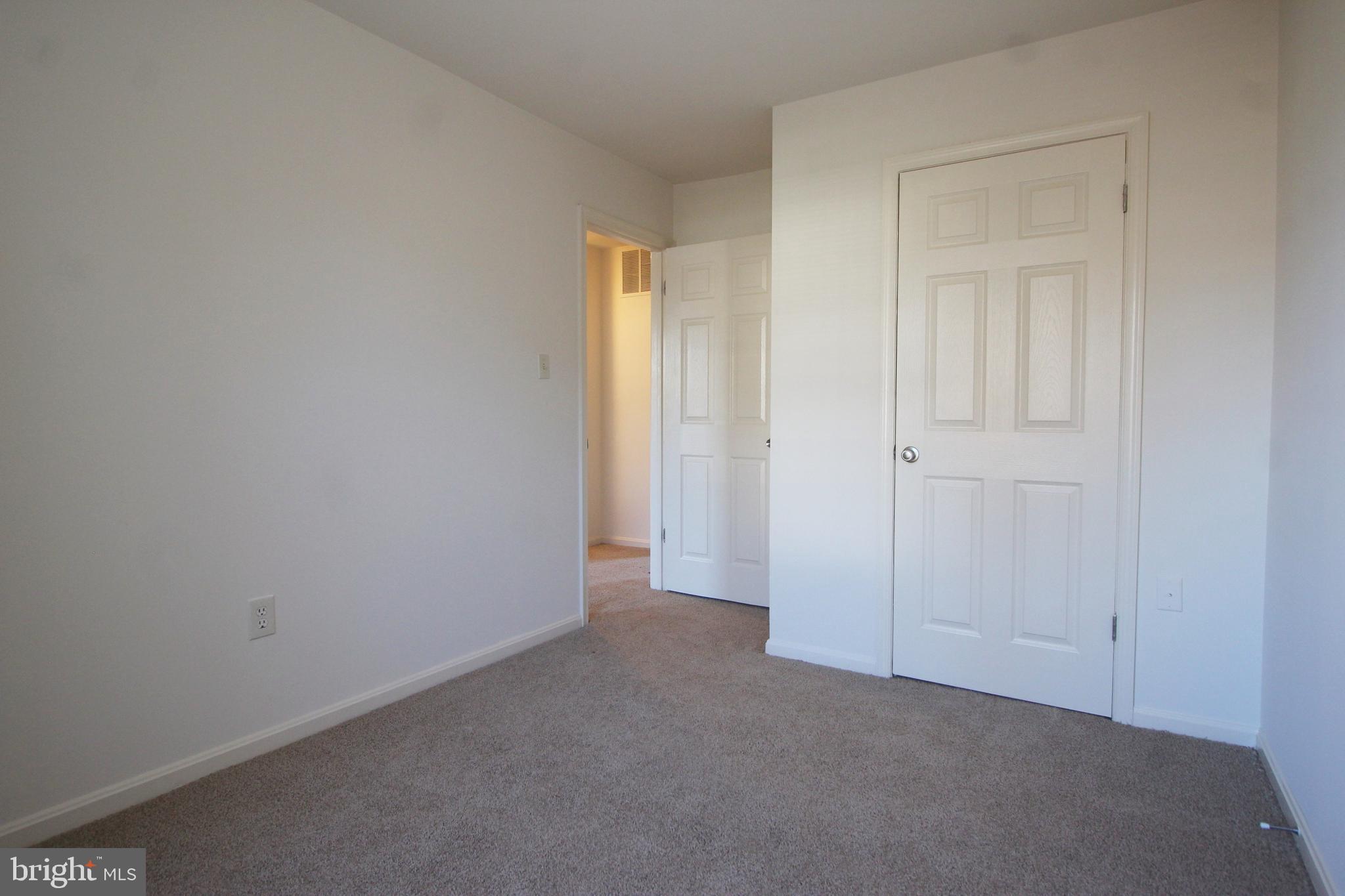 DALE CITY - Residential Lease