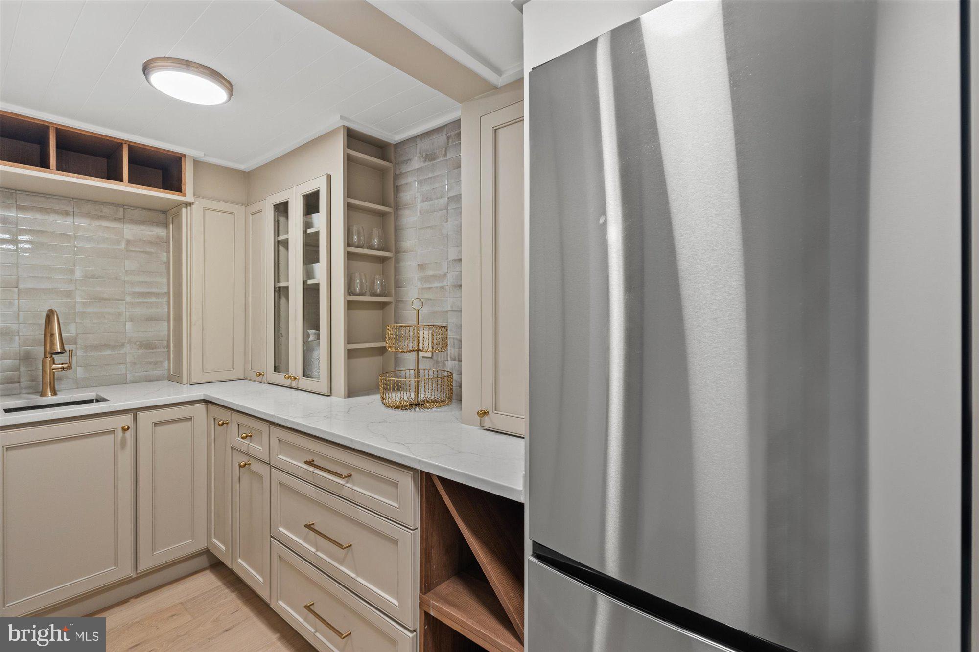 FERNWOOD - Residential