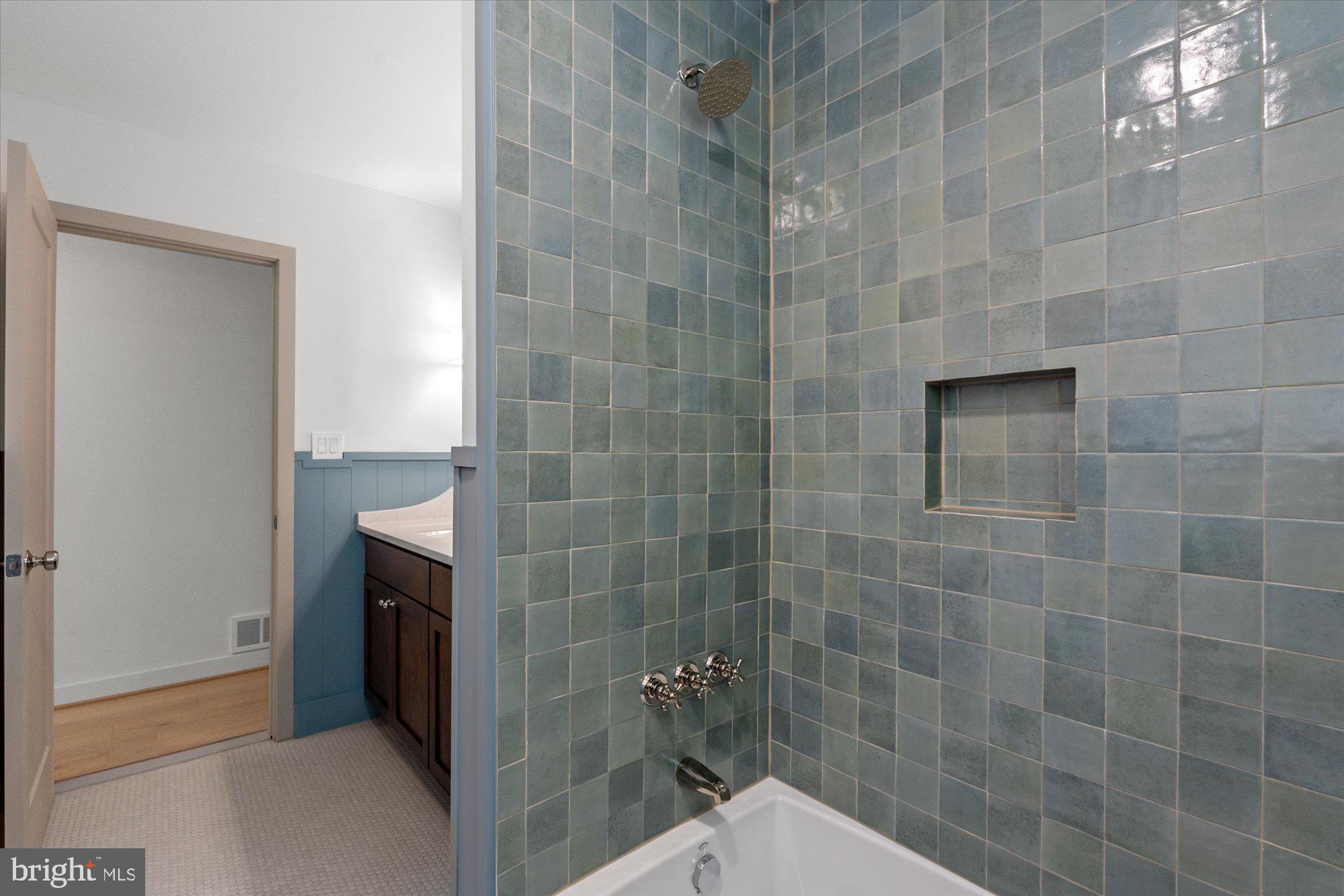 FERNWOOD - Residential