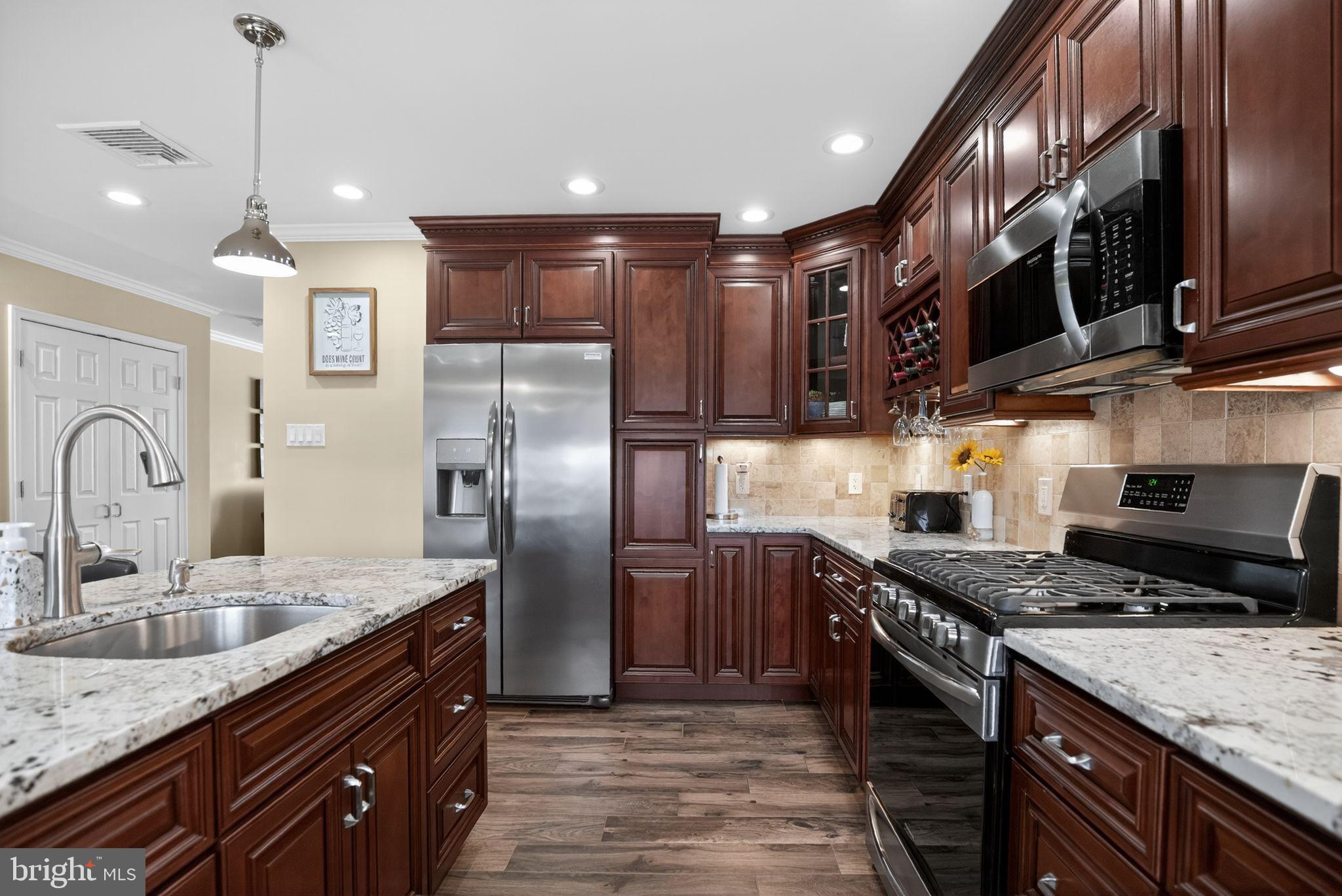 MODENA PARK - Residential