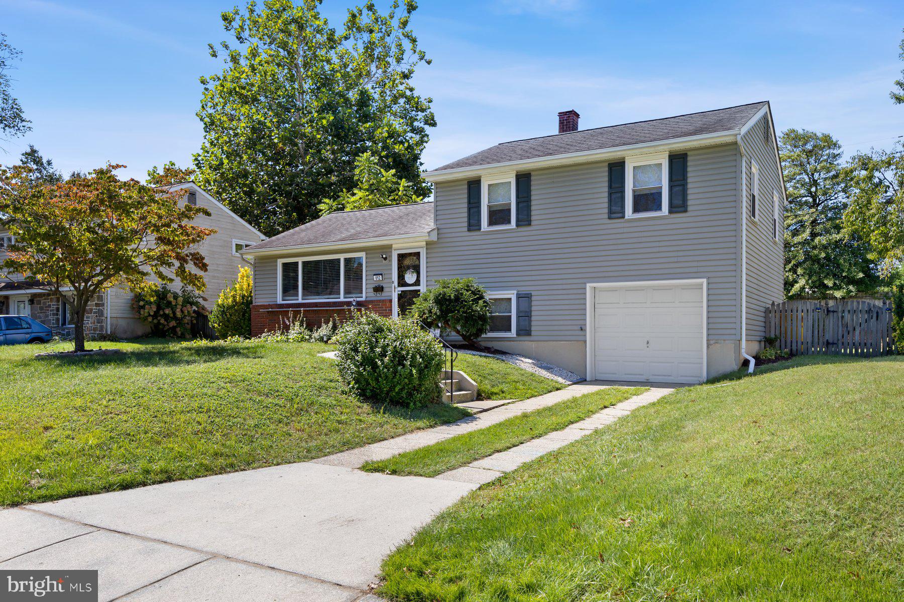 612 CAROLYN ROAD
