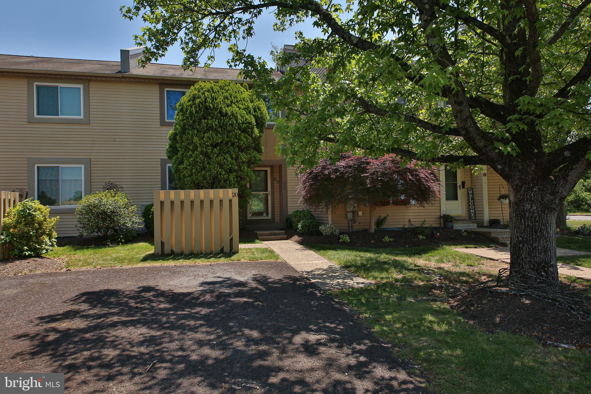 THE HIGHLANDS - Residential