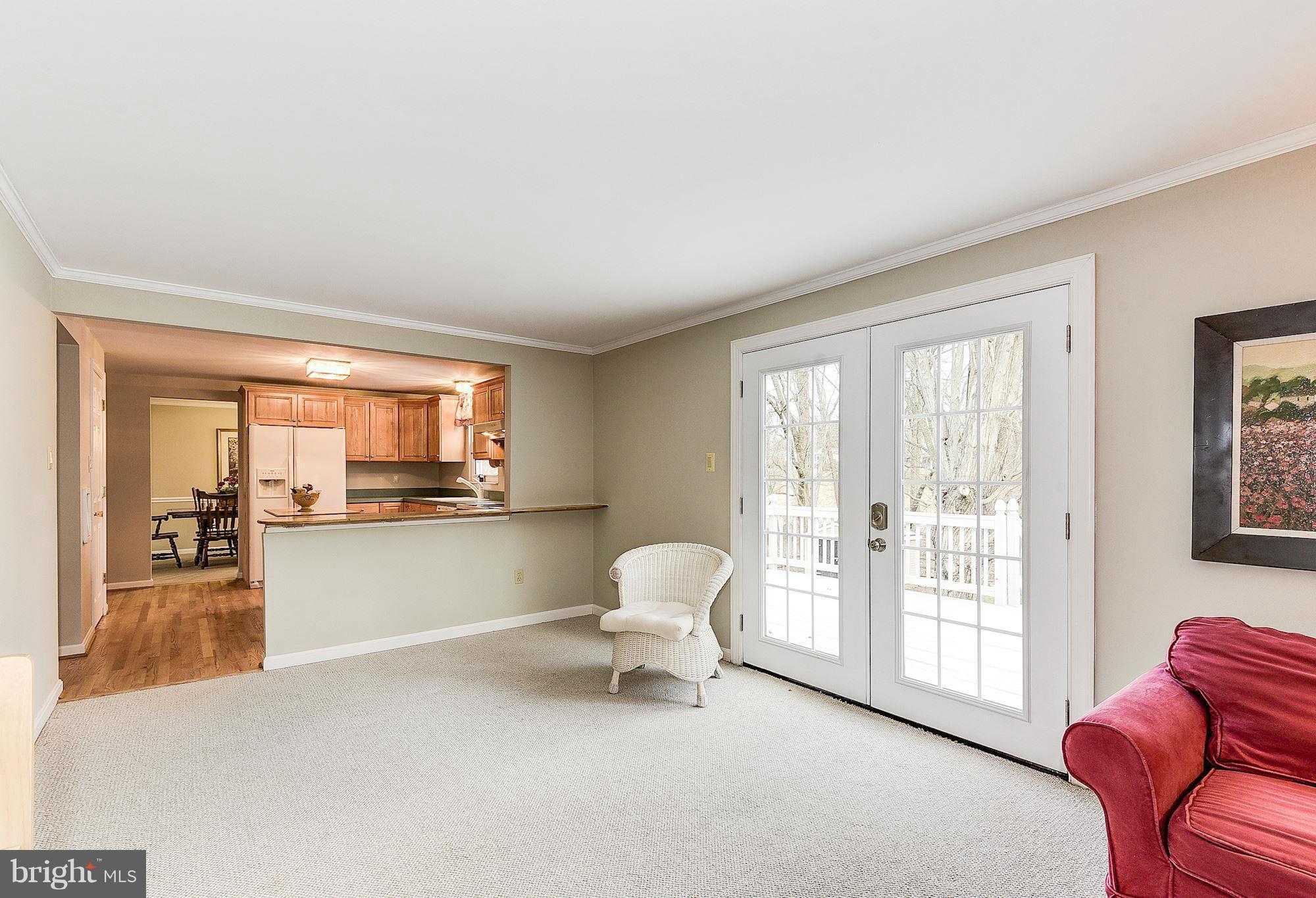 QUINCE ORCHARD MANOR - Residential