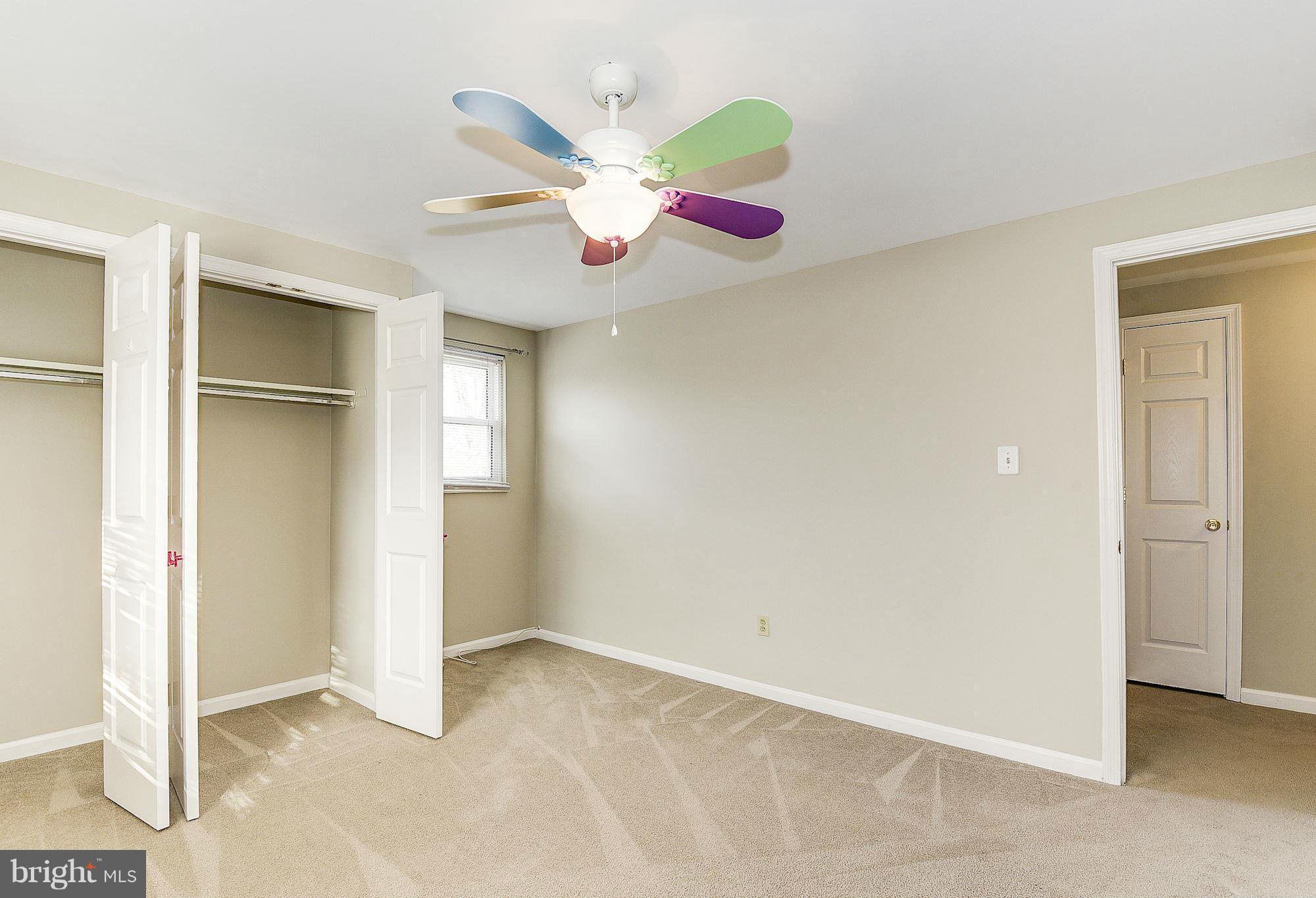 QUINCE ORCHARD MANOR - Residential