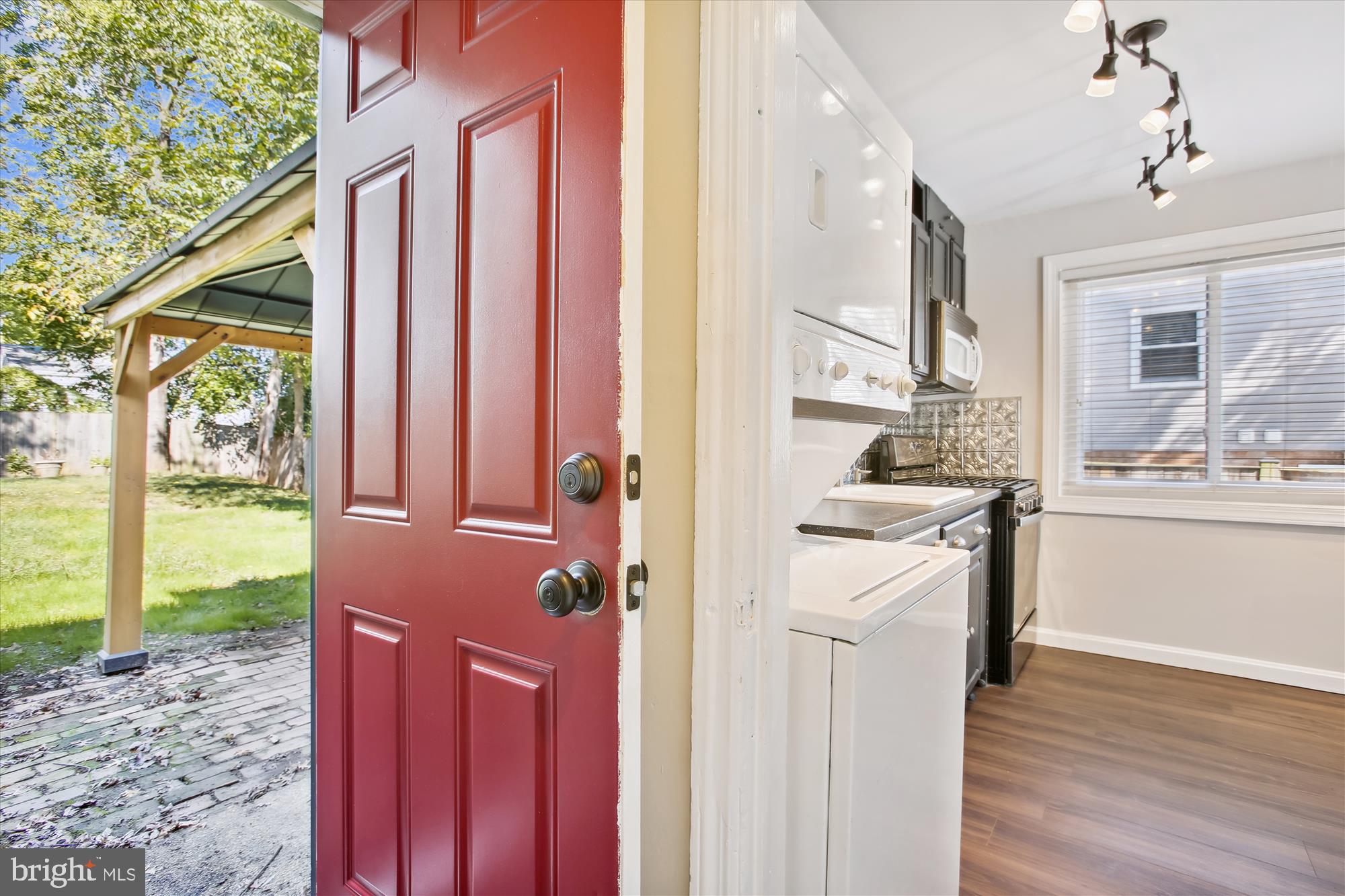 HUNTINGTON - Residential