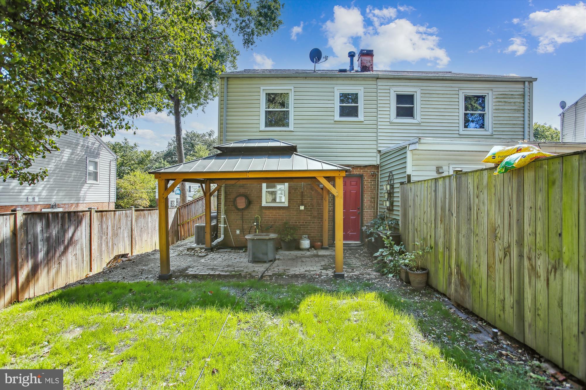 HUNTINGTON - Residential