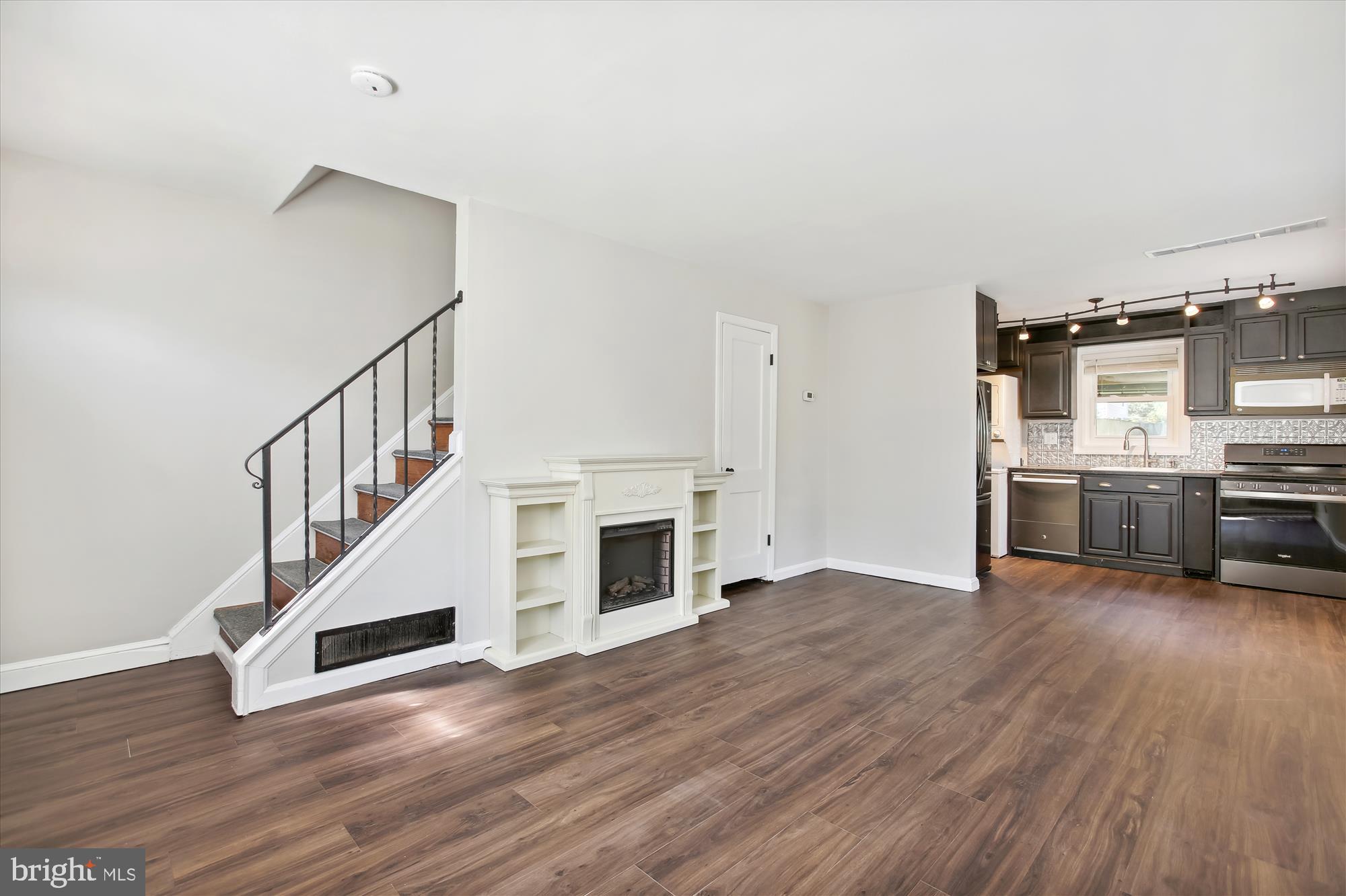 HUNTINGTON - Residential