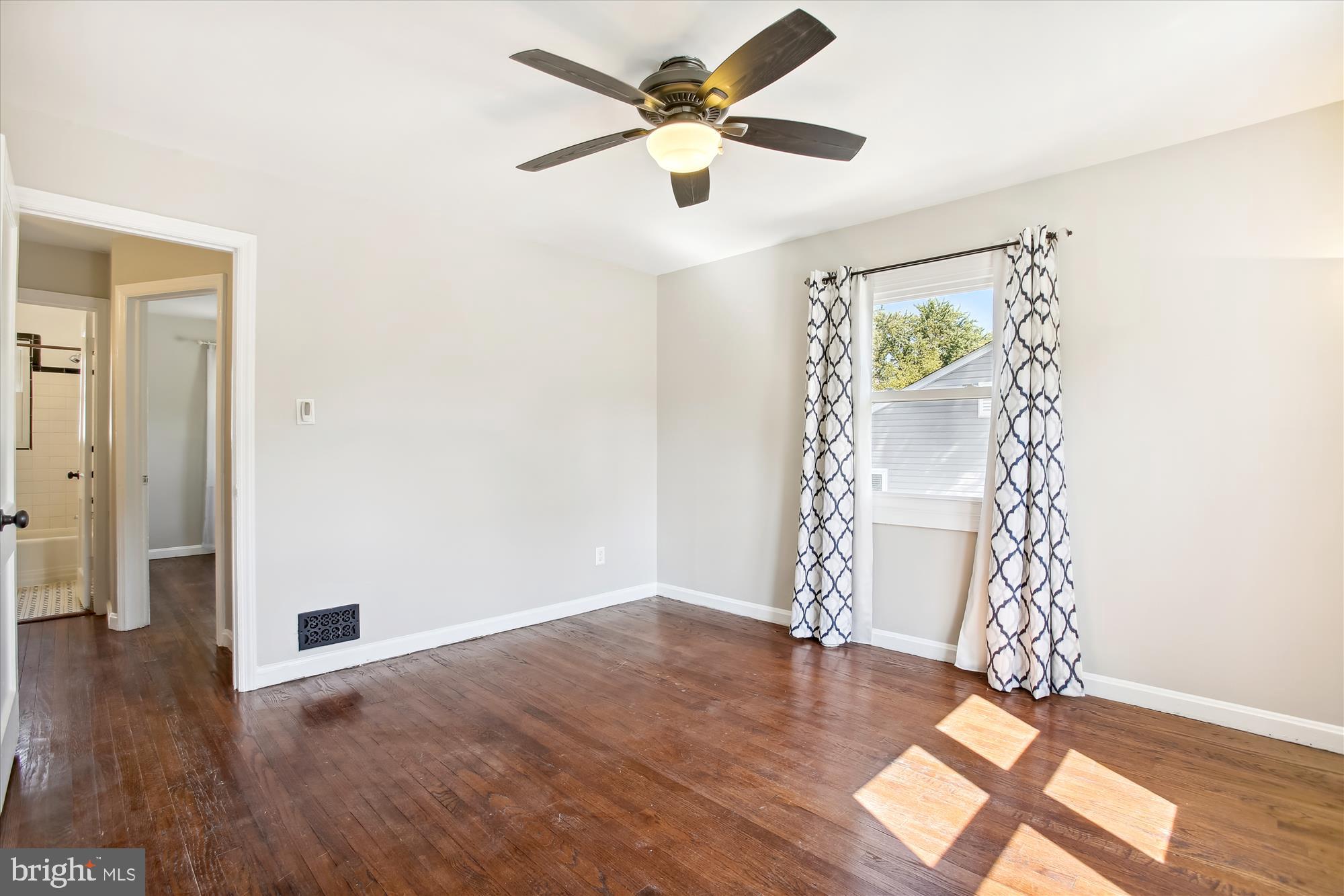 HUNTINGTON - Residential