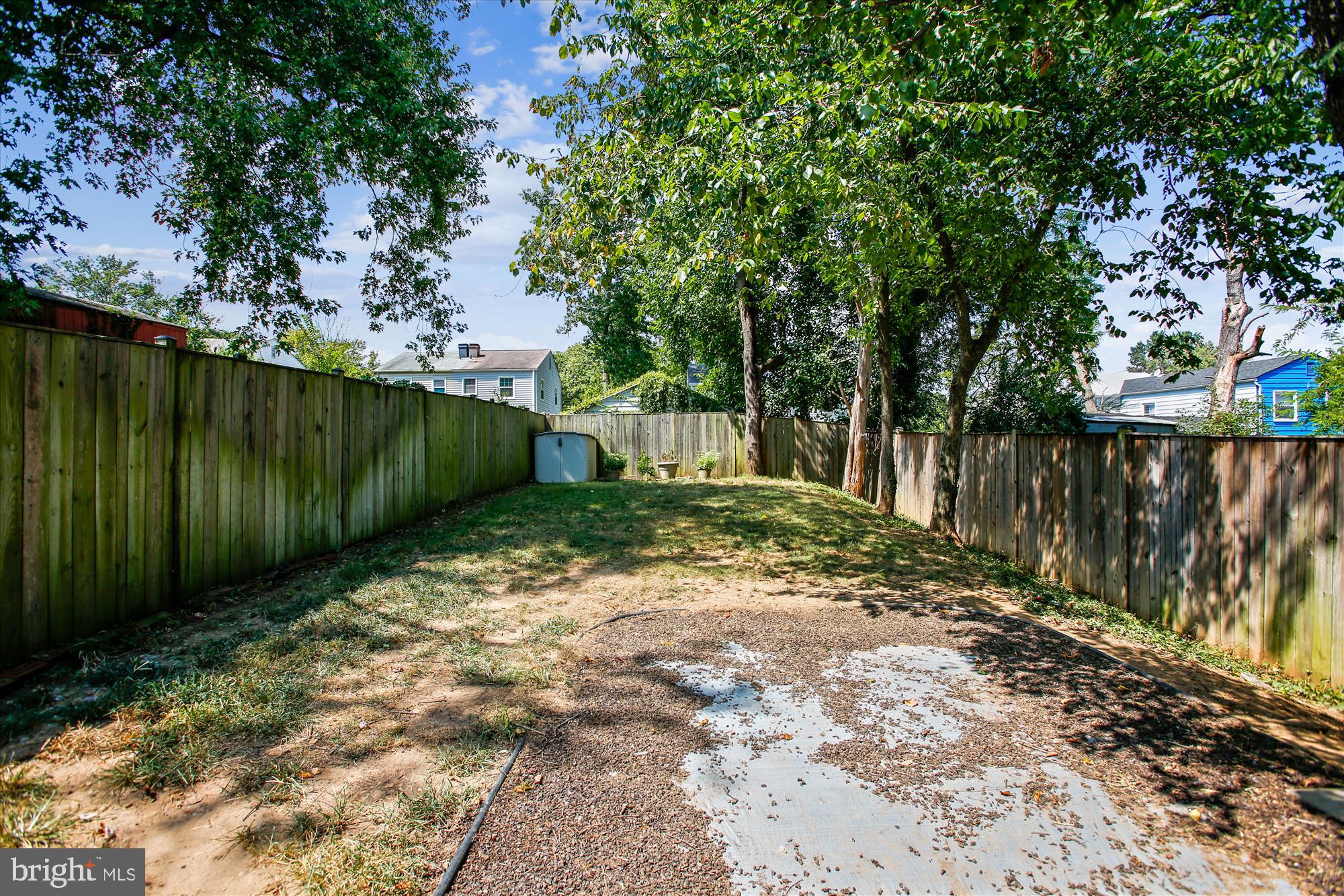 HUNTINGTON - Residential