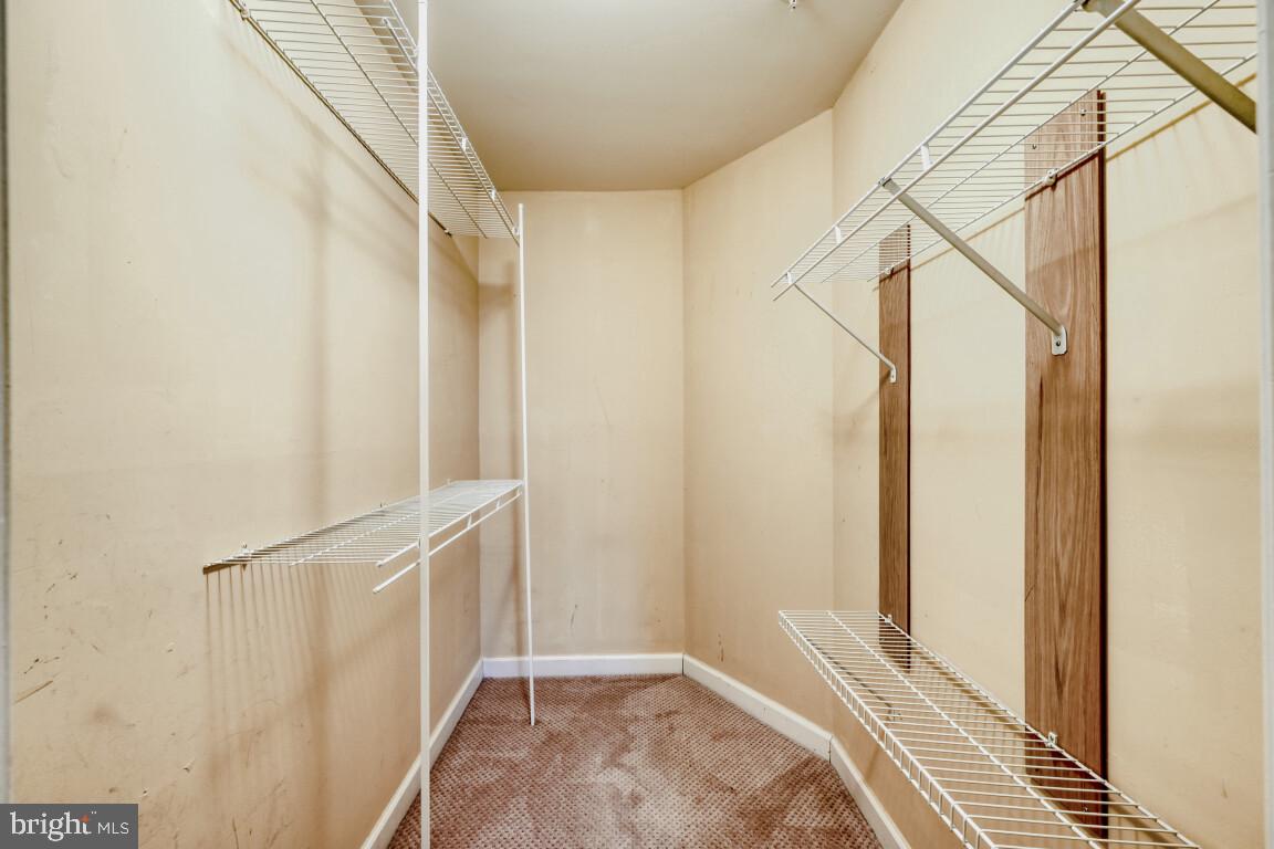 FALLS GABLE - Residential