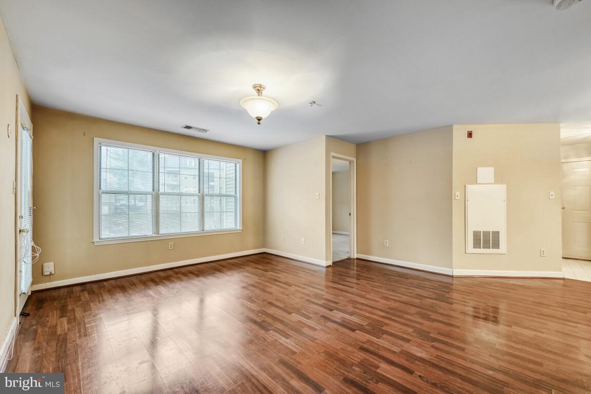 FALLS GABLE - Residential