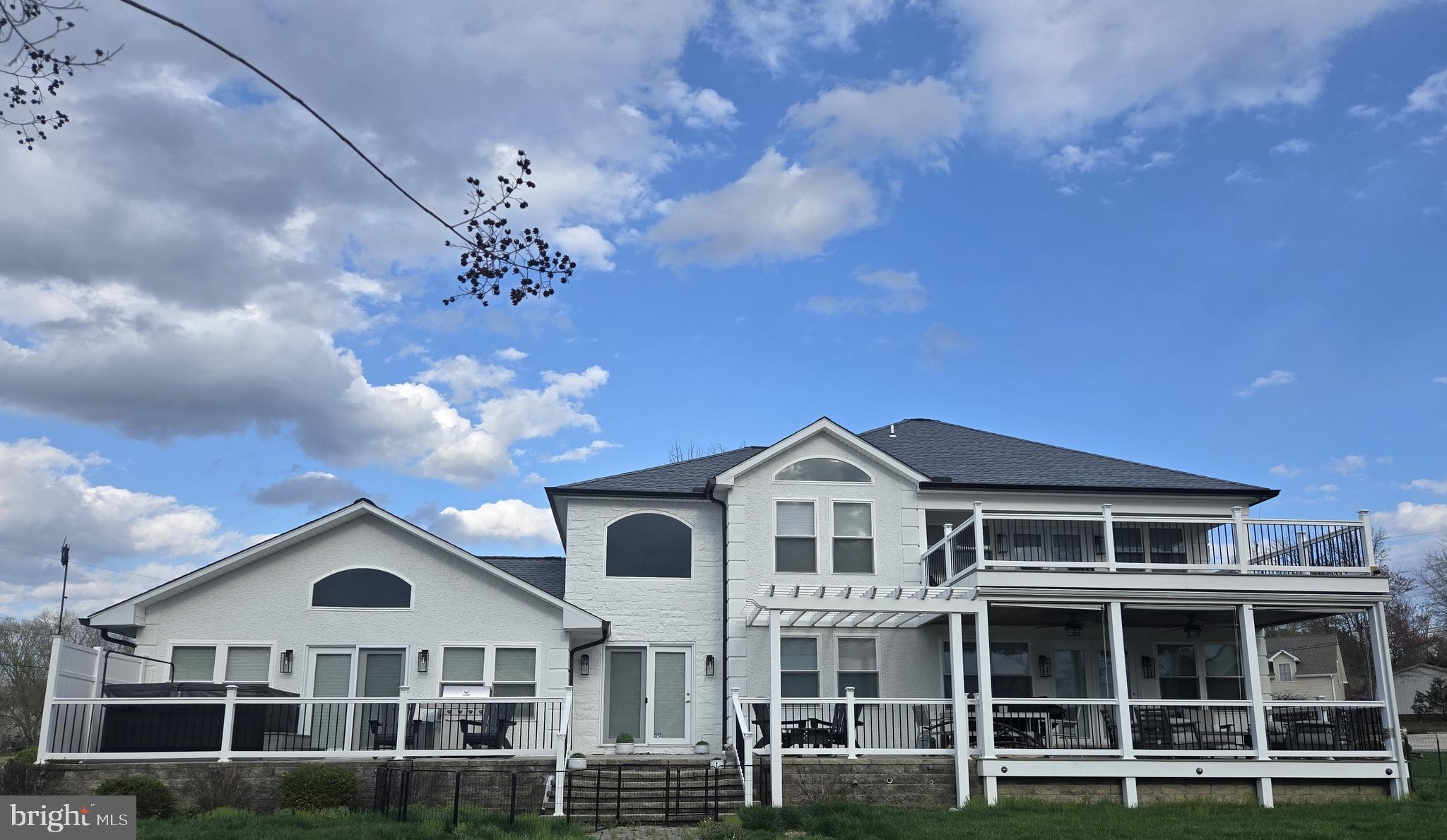 NORTH EAST HARBOURS - Residential