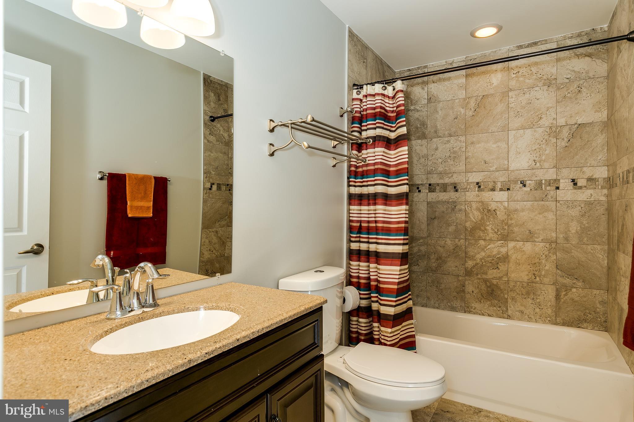 SOUTHGATE - Residential