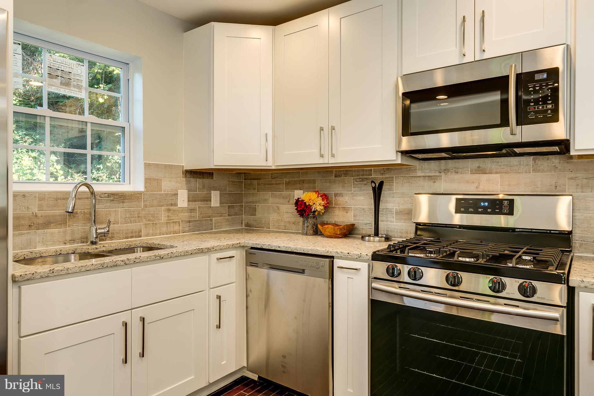 SOUTHGATE - Residential